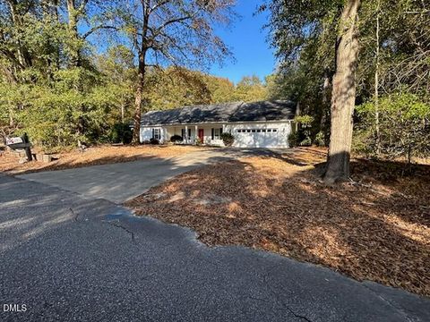 4591 Mill Street Hope Mills NC 28348
