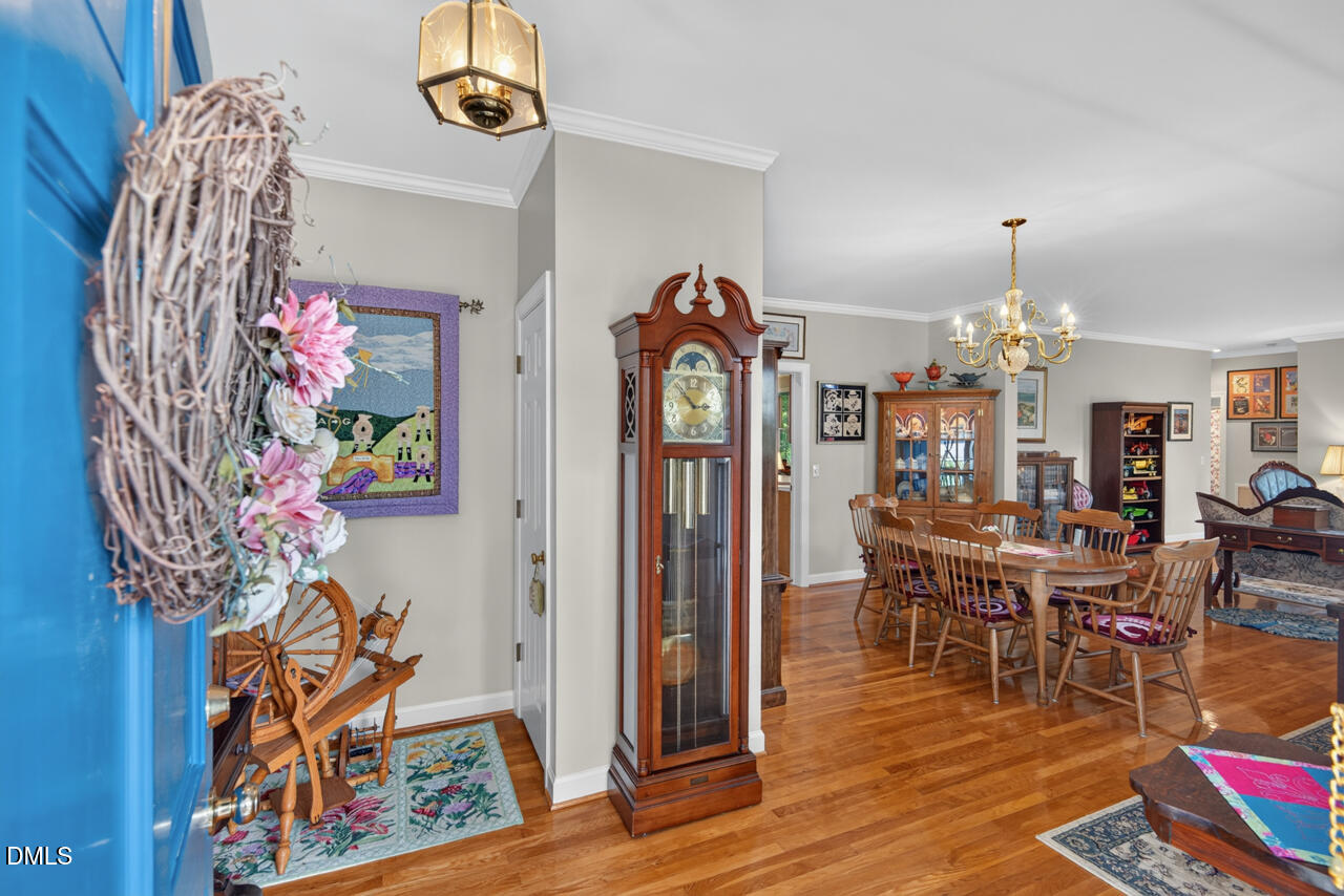 4904 Montvale Drive