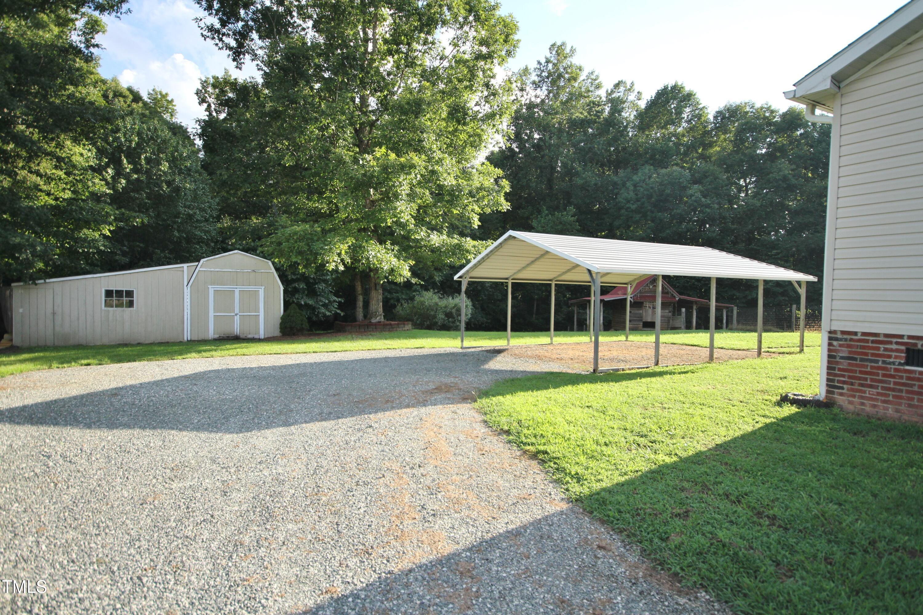 5919 Christys Lane