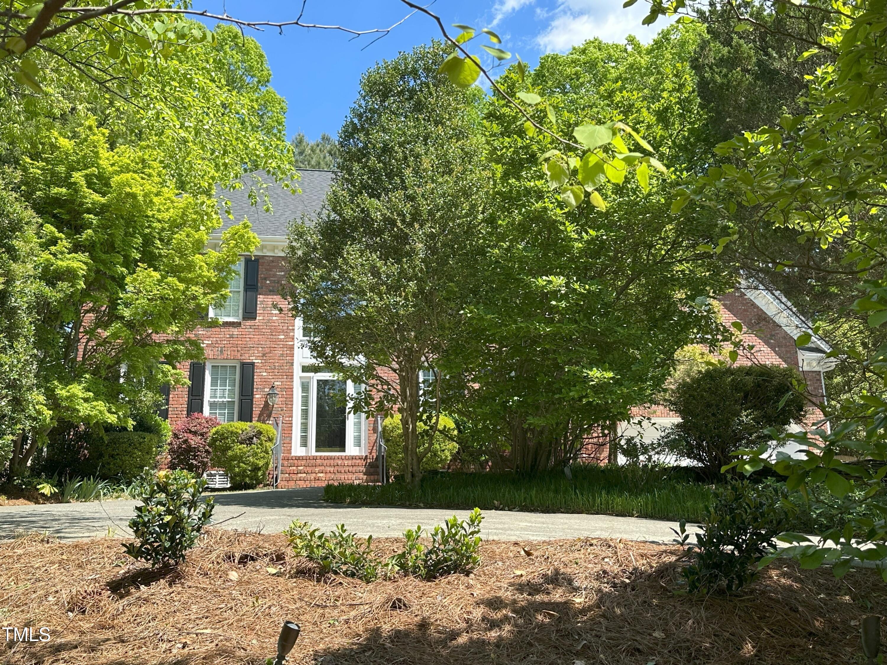 3316 Belspring Lane