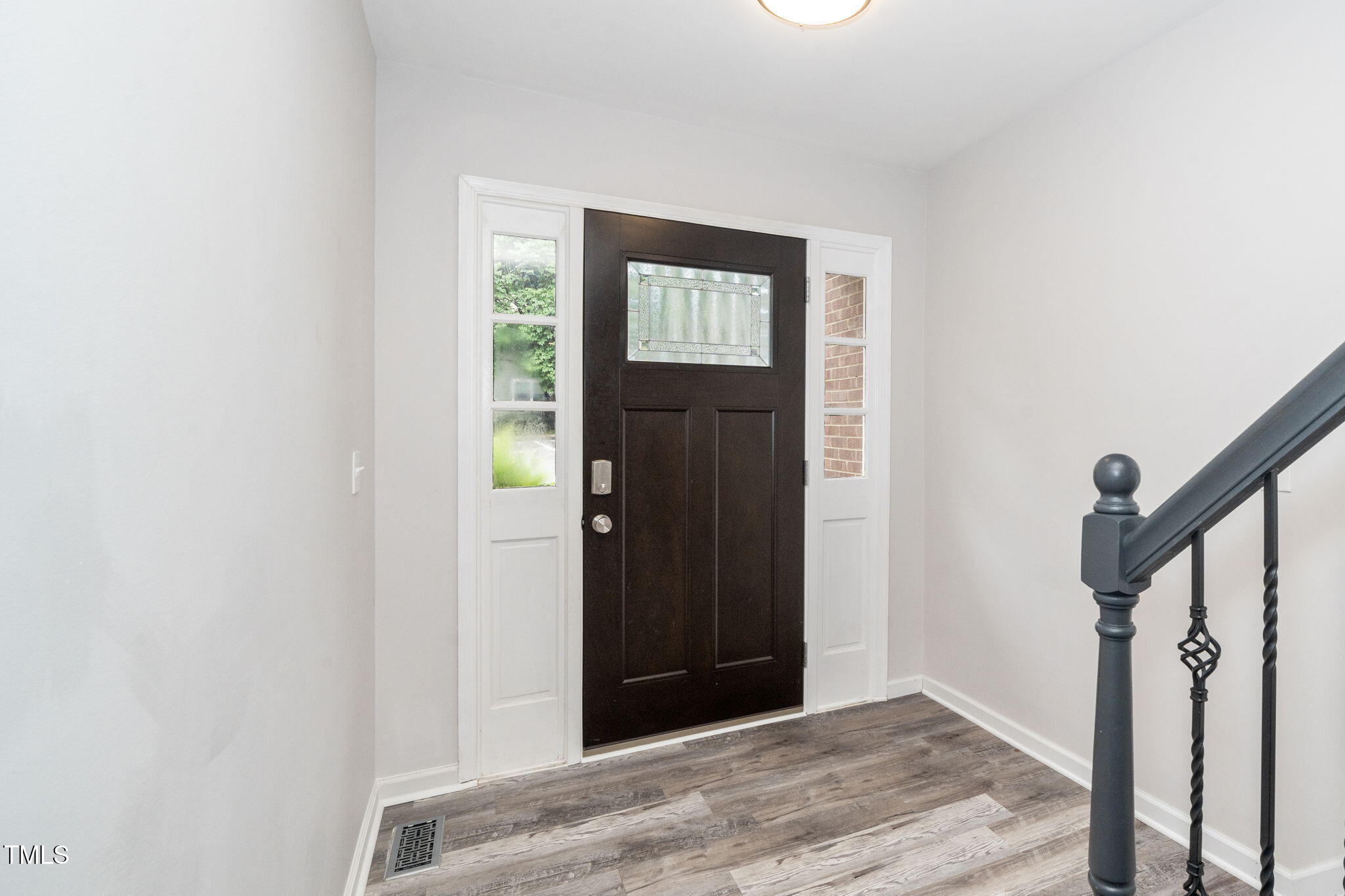 5961 Dixon Drive