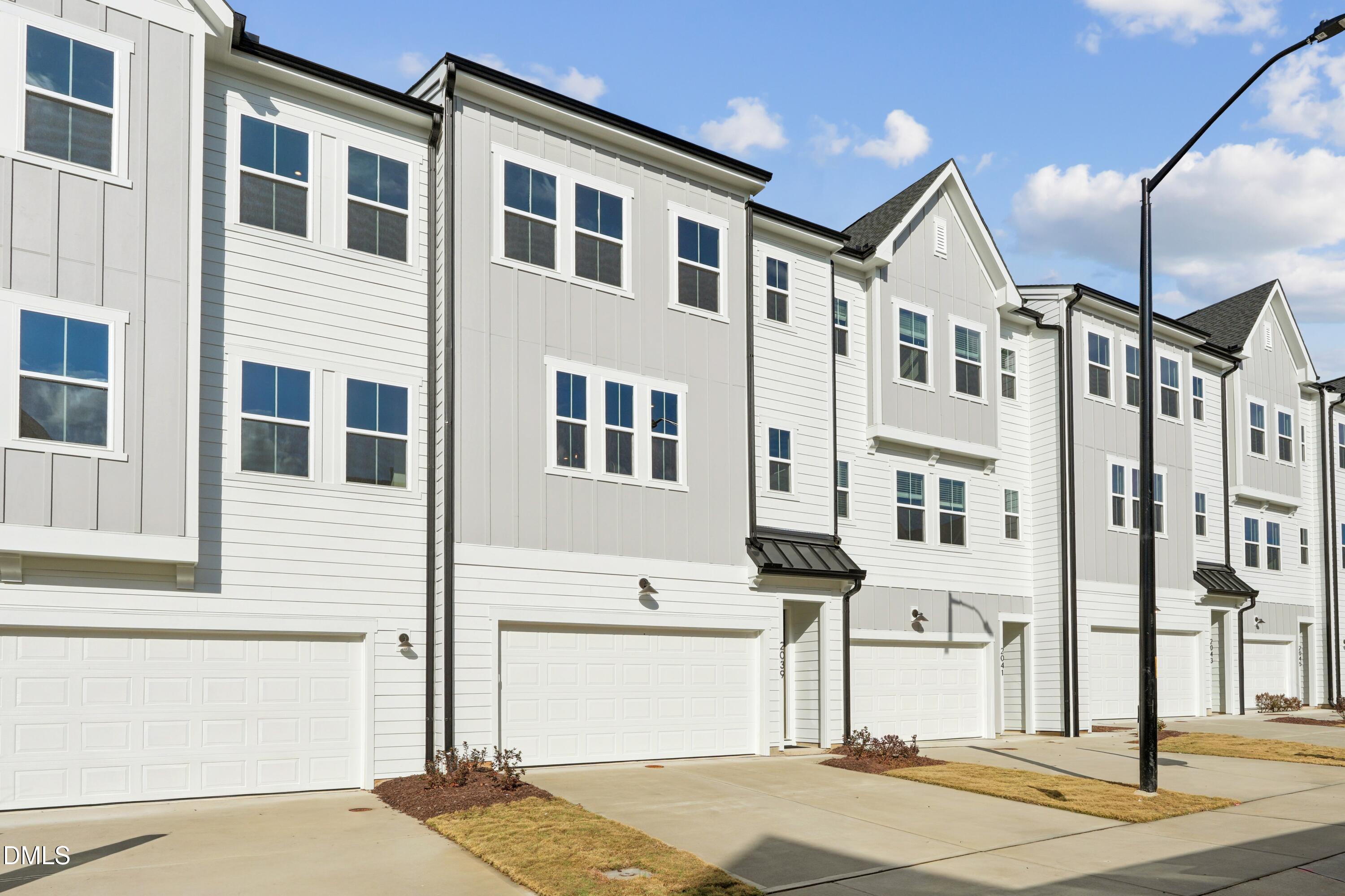 2059 Trident Maple Lane