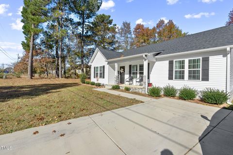 A home in Broadway