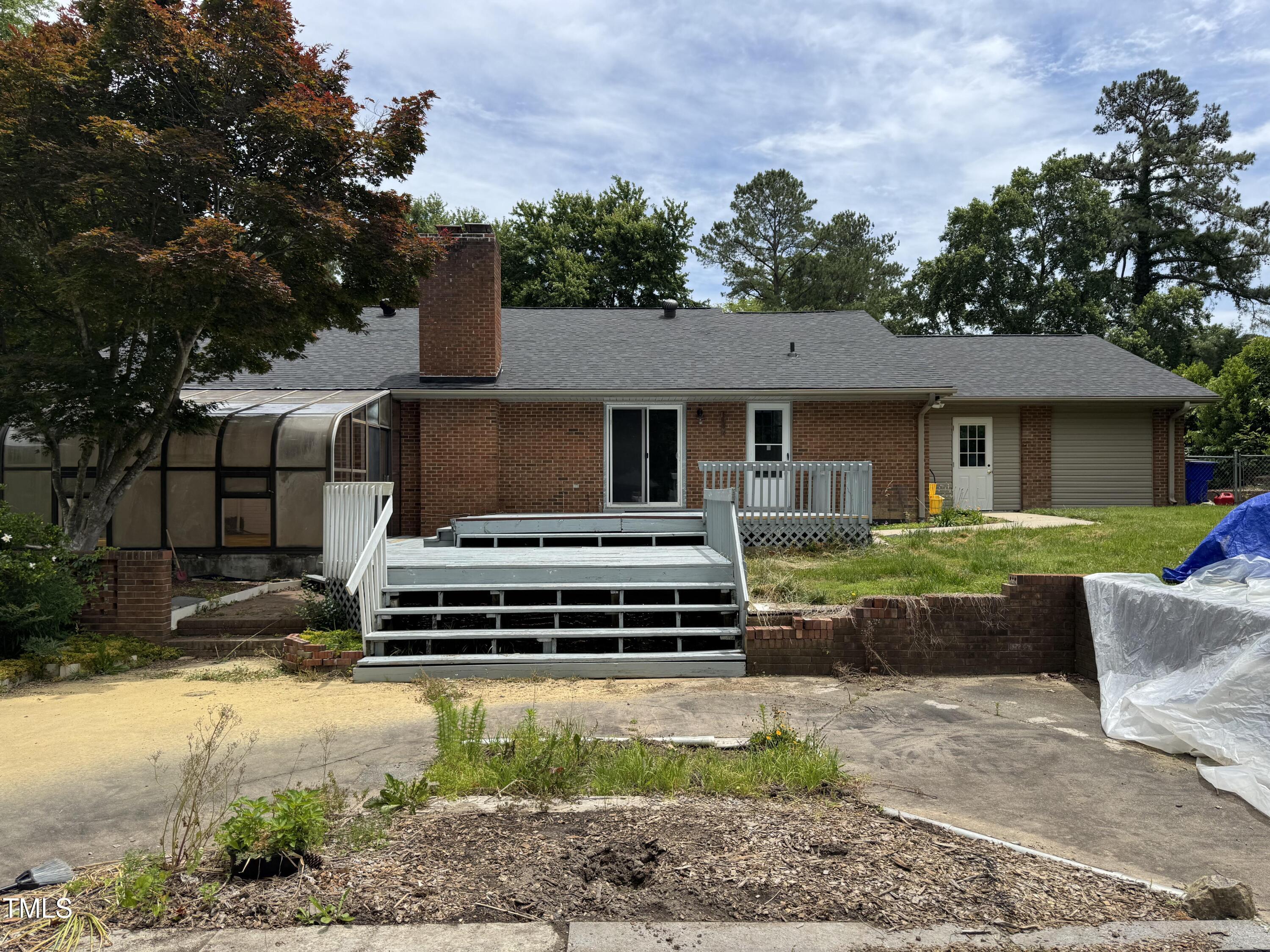 1208 Hatch Road