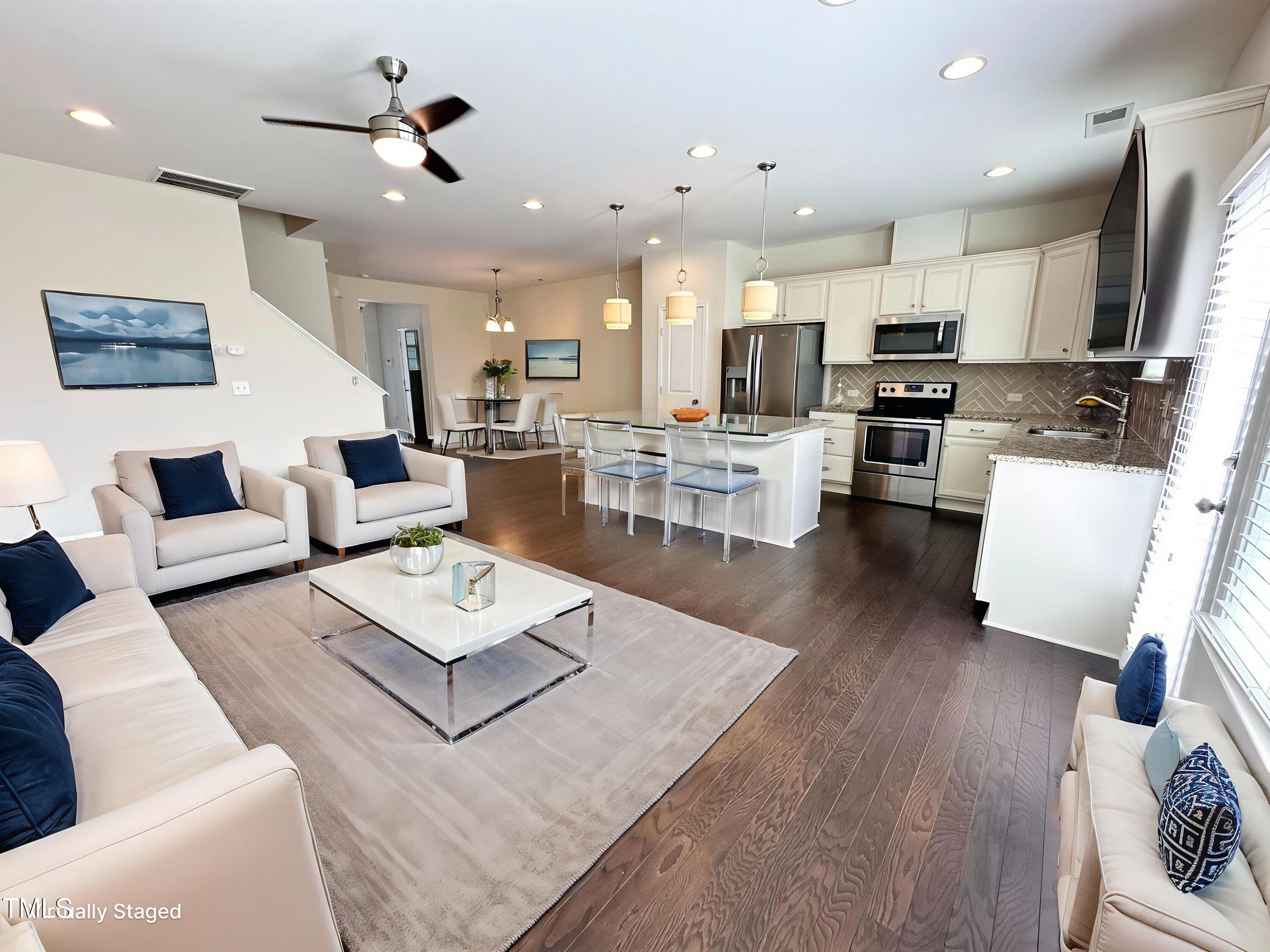 1121 Little Gem Lane