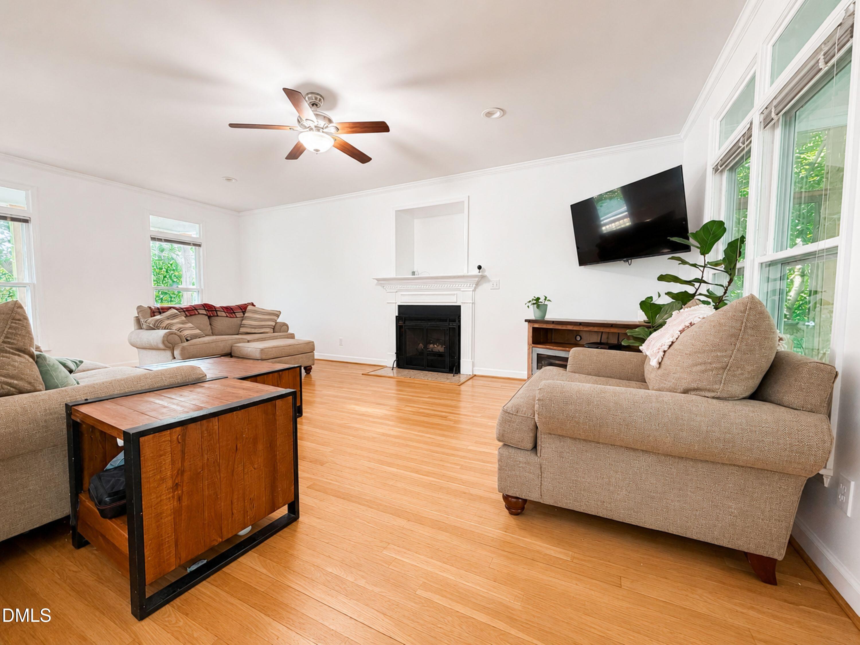 6220 Daybreak Drive