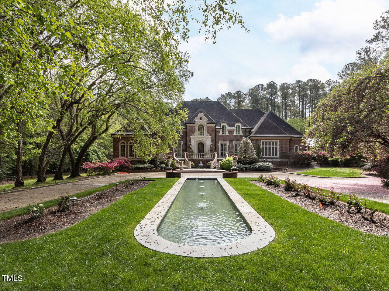 5420 Deer Forest Trail