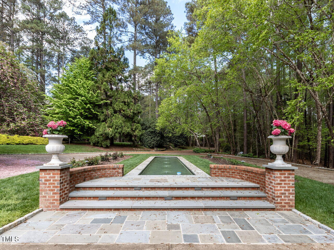 5420 Deer Forest Trail