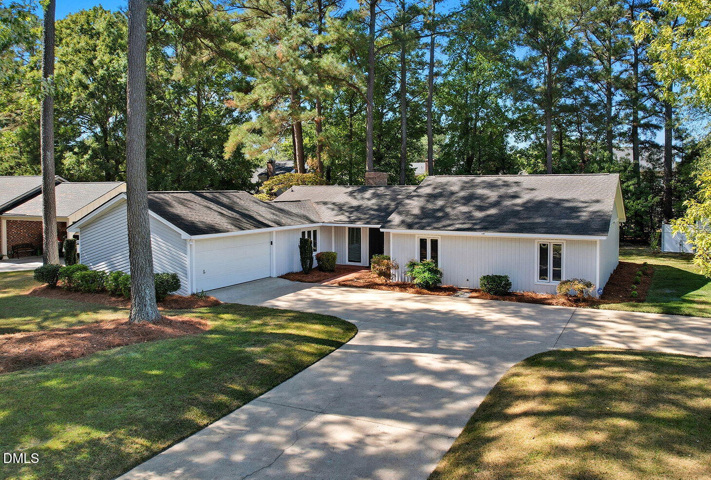 3812 Gloucester Road