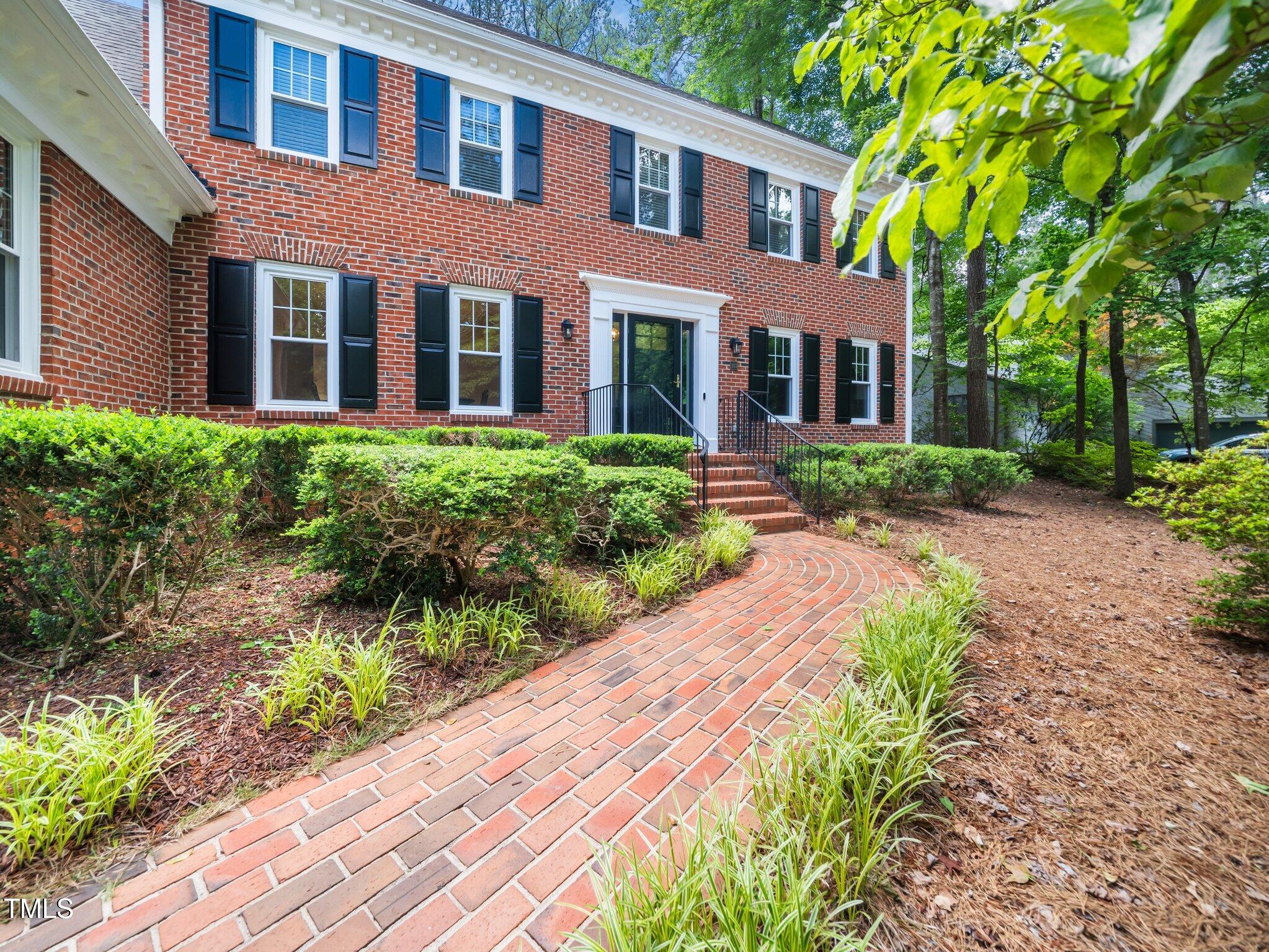 103 Lochwood West Drive