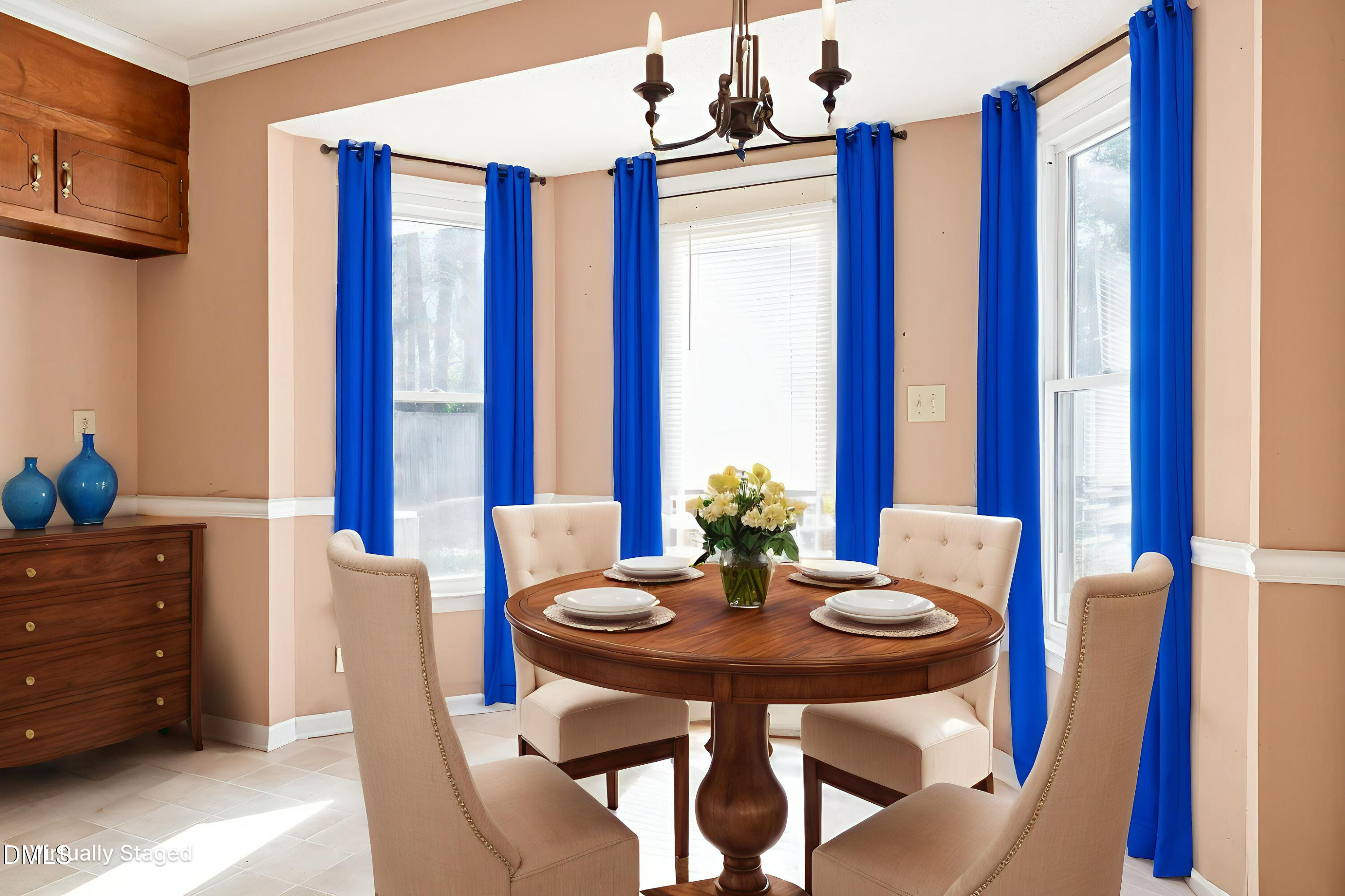 140 Rollingwood Drive