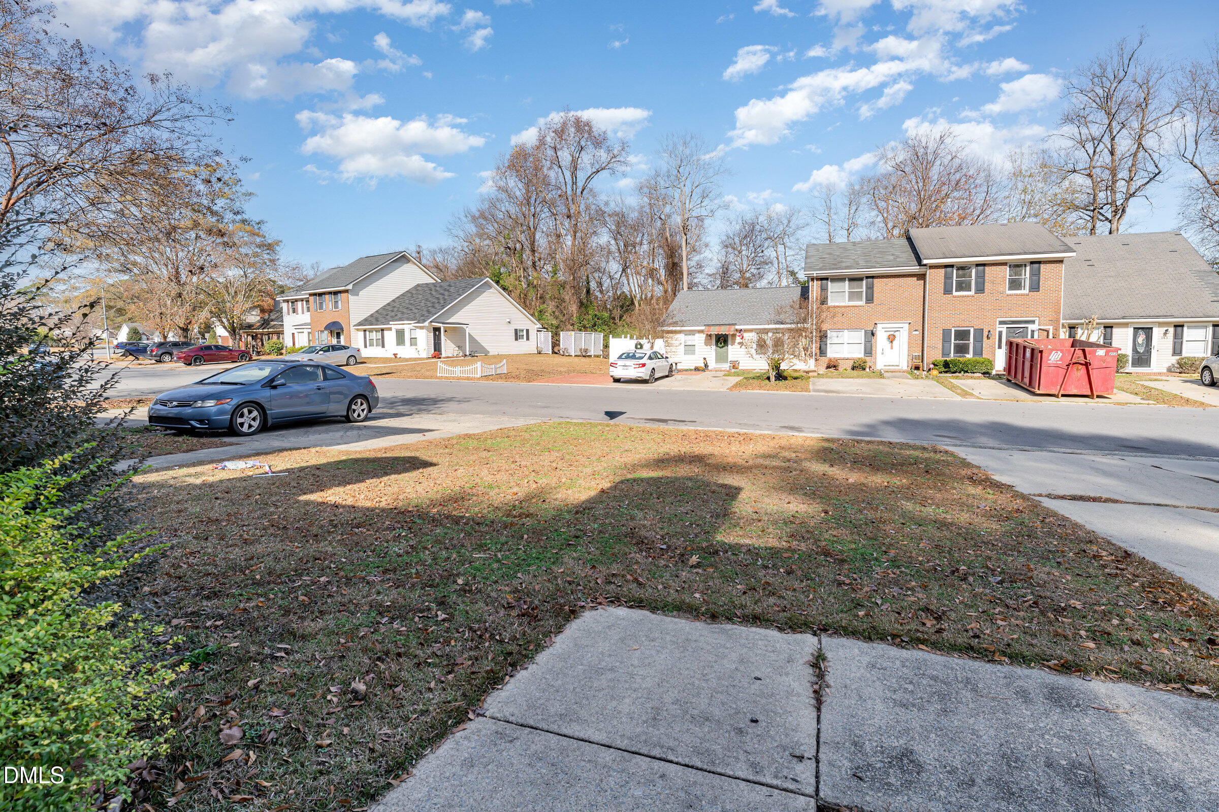 140 Rollingwood Drive