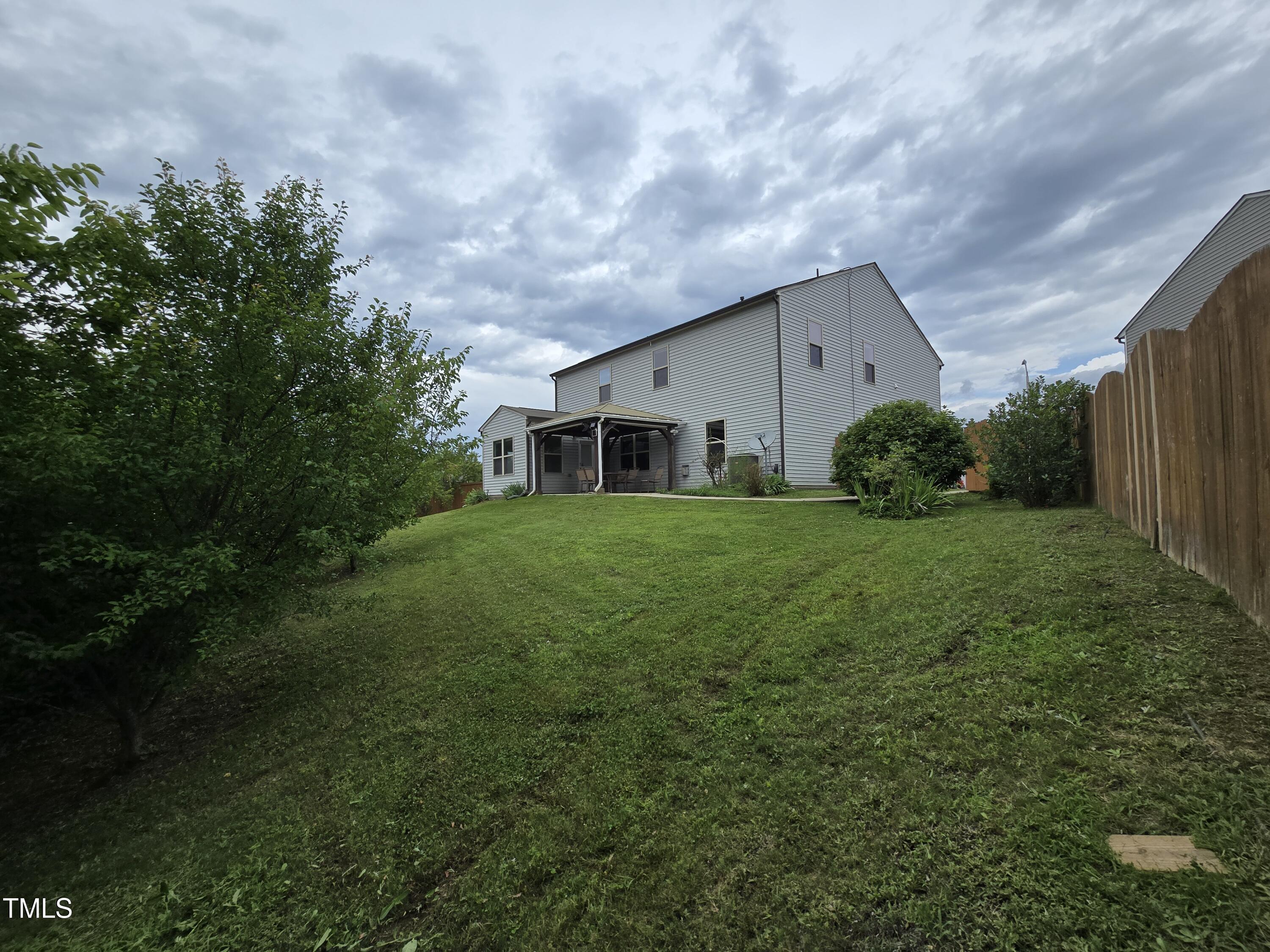 2511 Dalmahoy Lane