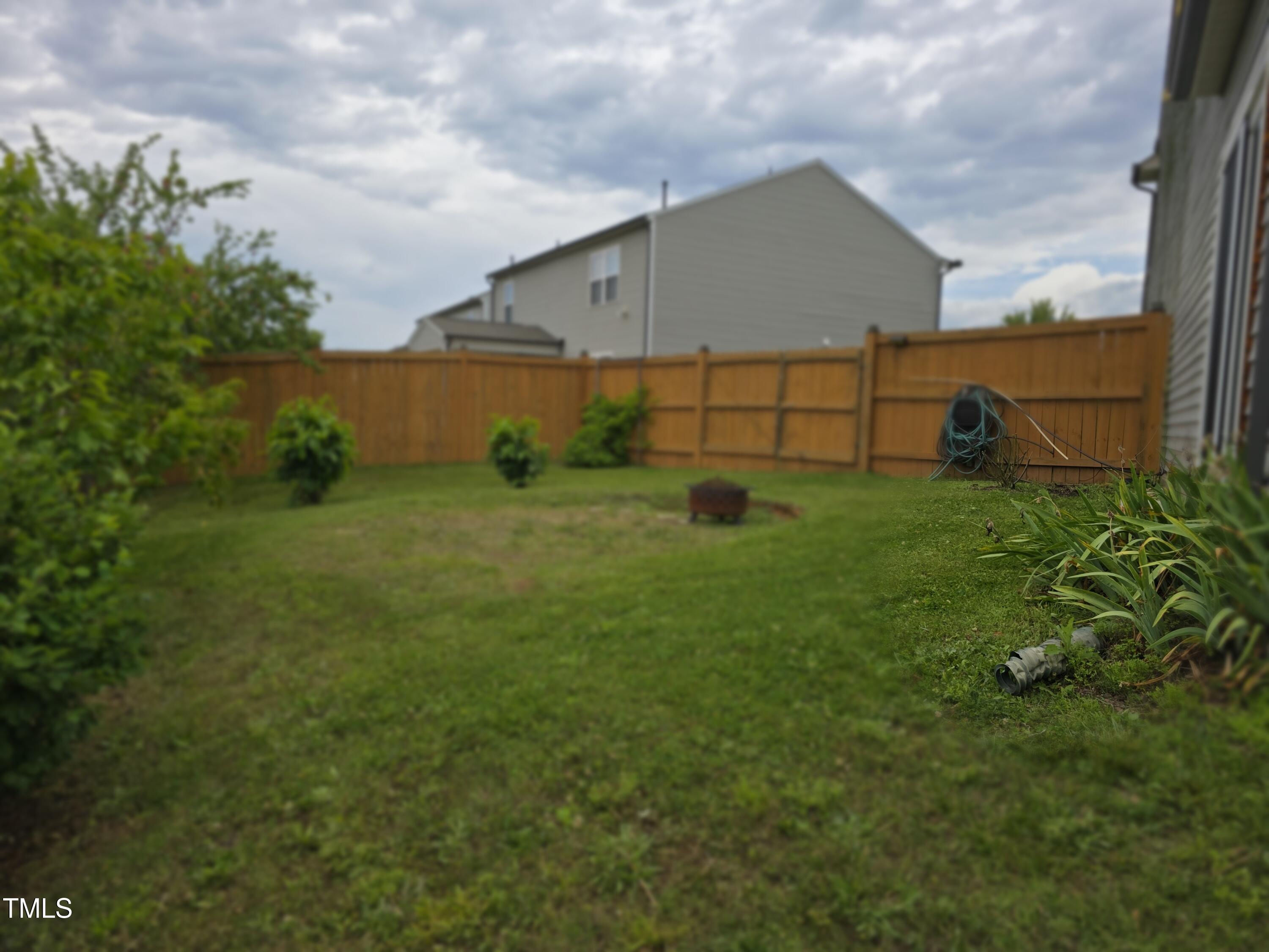 2511 Dalmahoy Lane