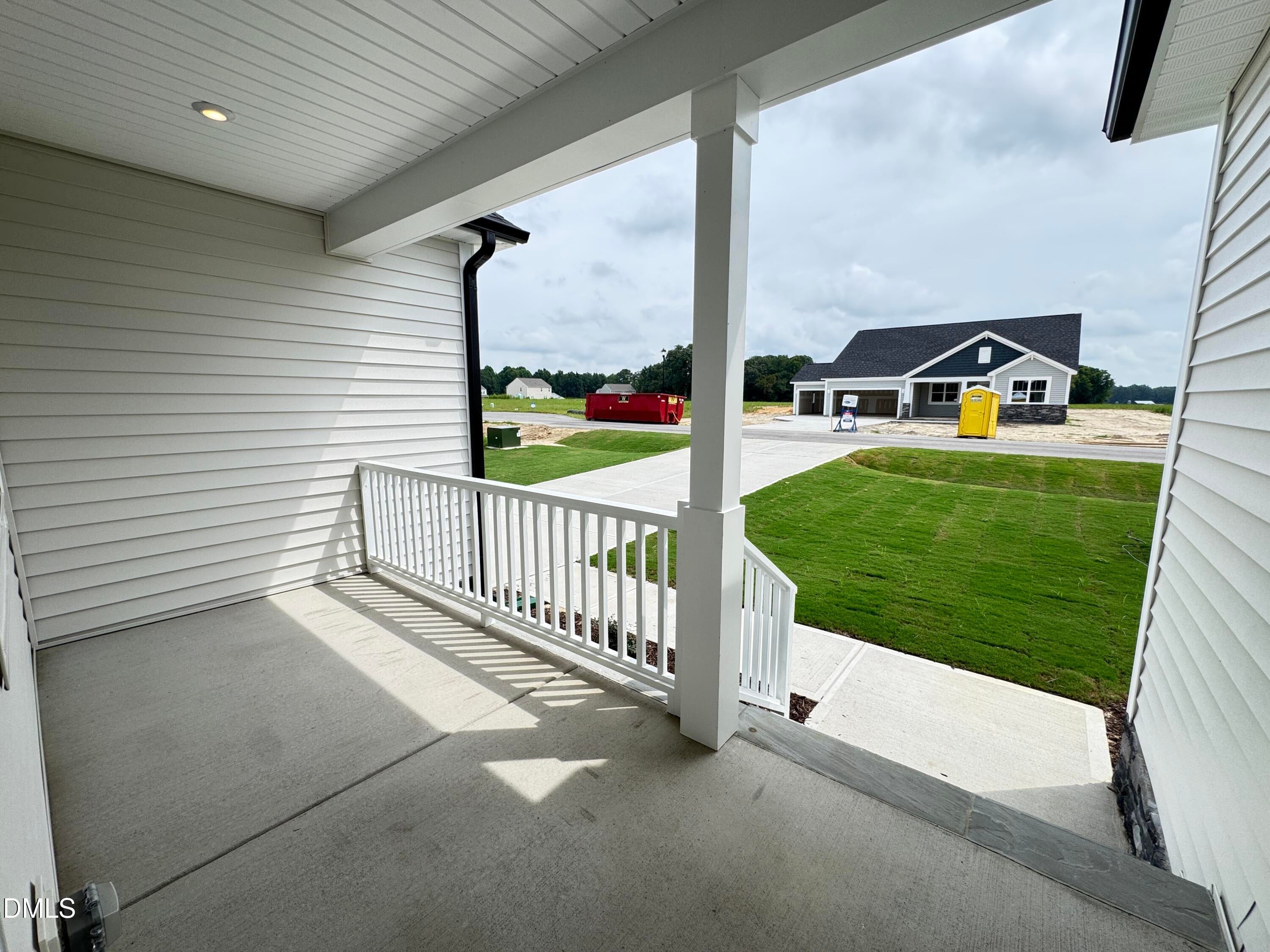 35 Windward Place