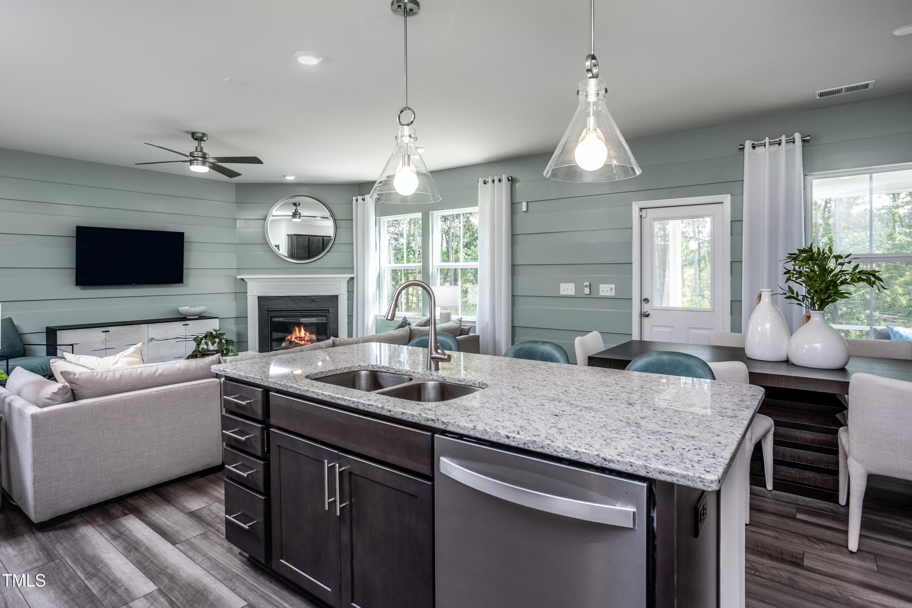 2782 Farmhouse Drive