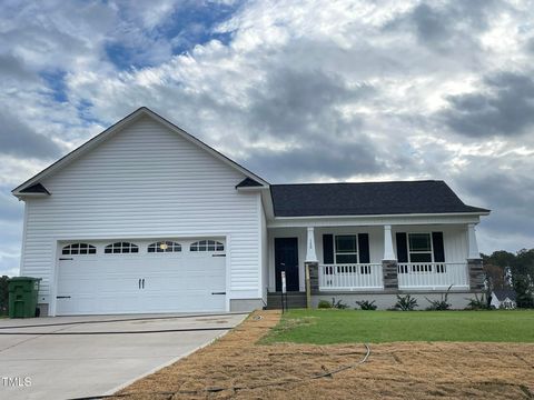 130 Tulipfield Way Benson NC 27504