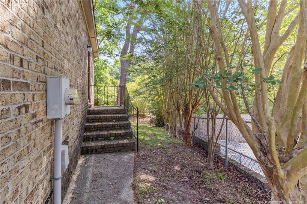 5466 Maplewood Court