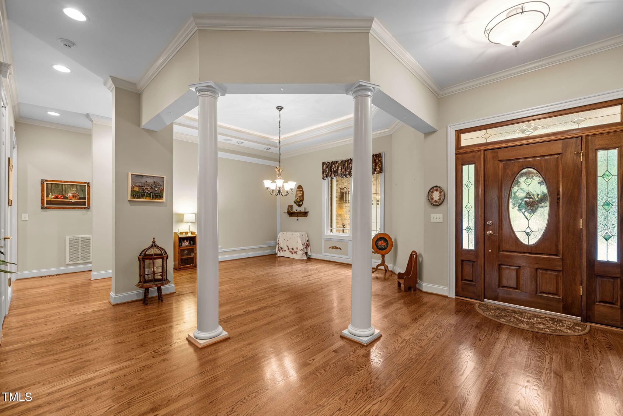139 Swan Lake
