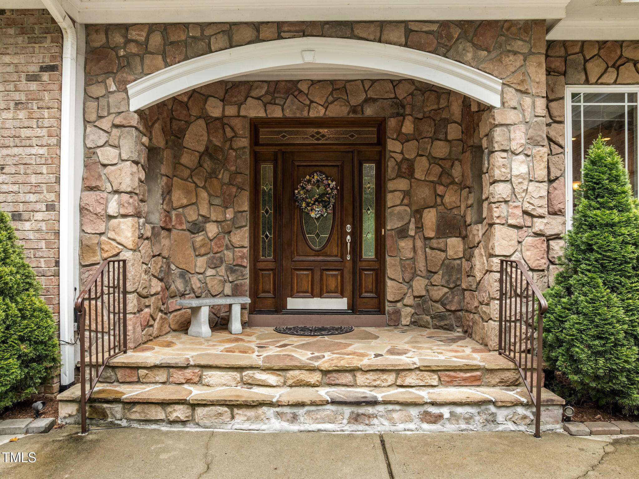 139 Swan Lake