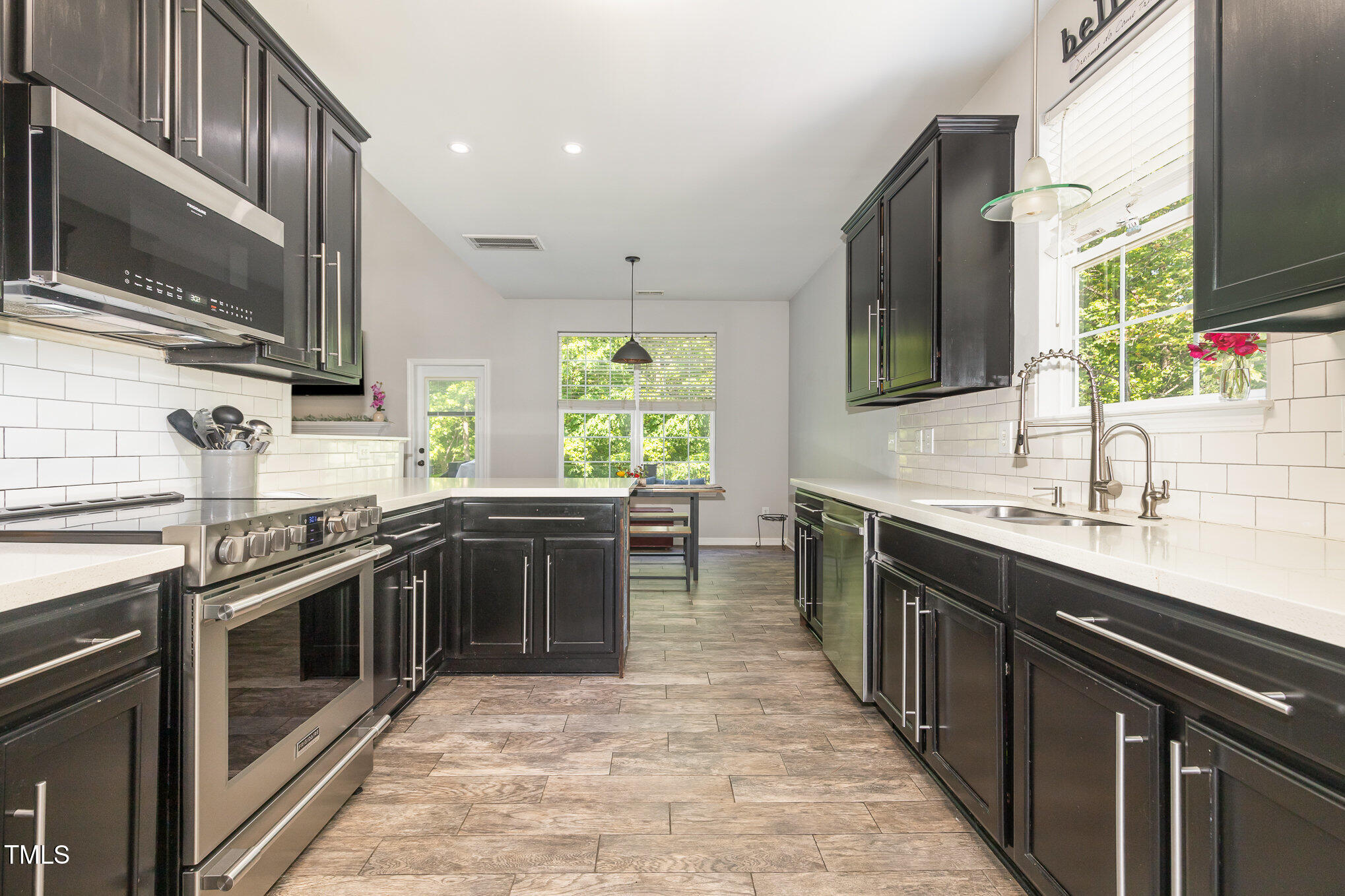 1101 Washhouse Lane
