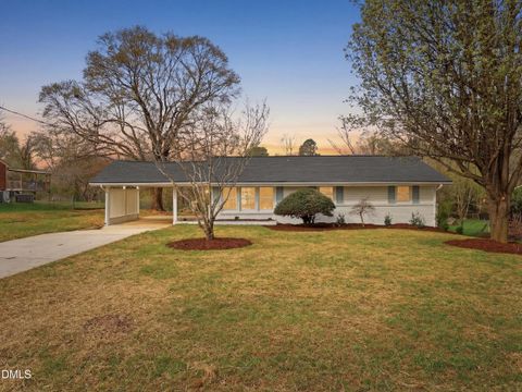 1513 Mountain View Court Hillsborough NC 27278