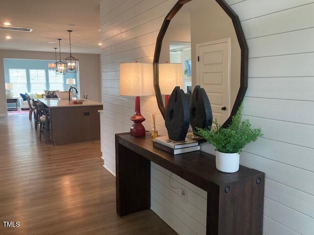 17 N Maple Walk 74