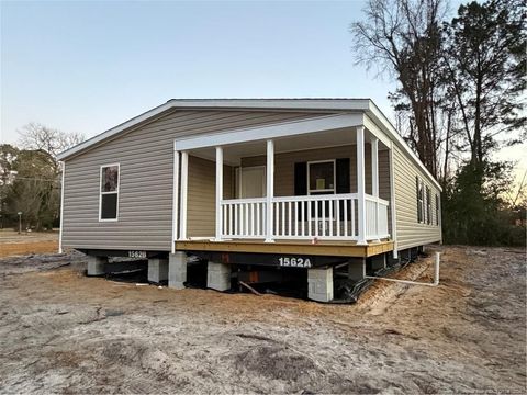 4056 Lodge Drive Wade NC 28395