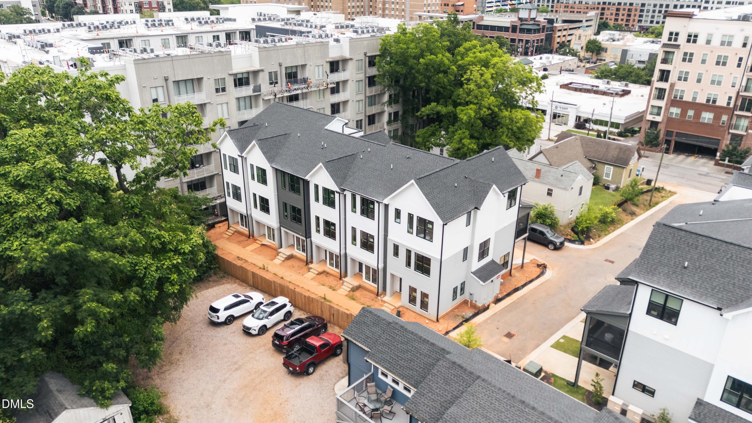 720 Noble Town Way 101-106