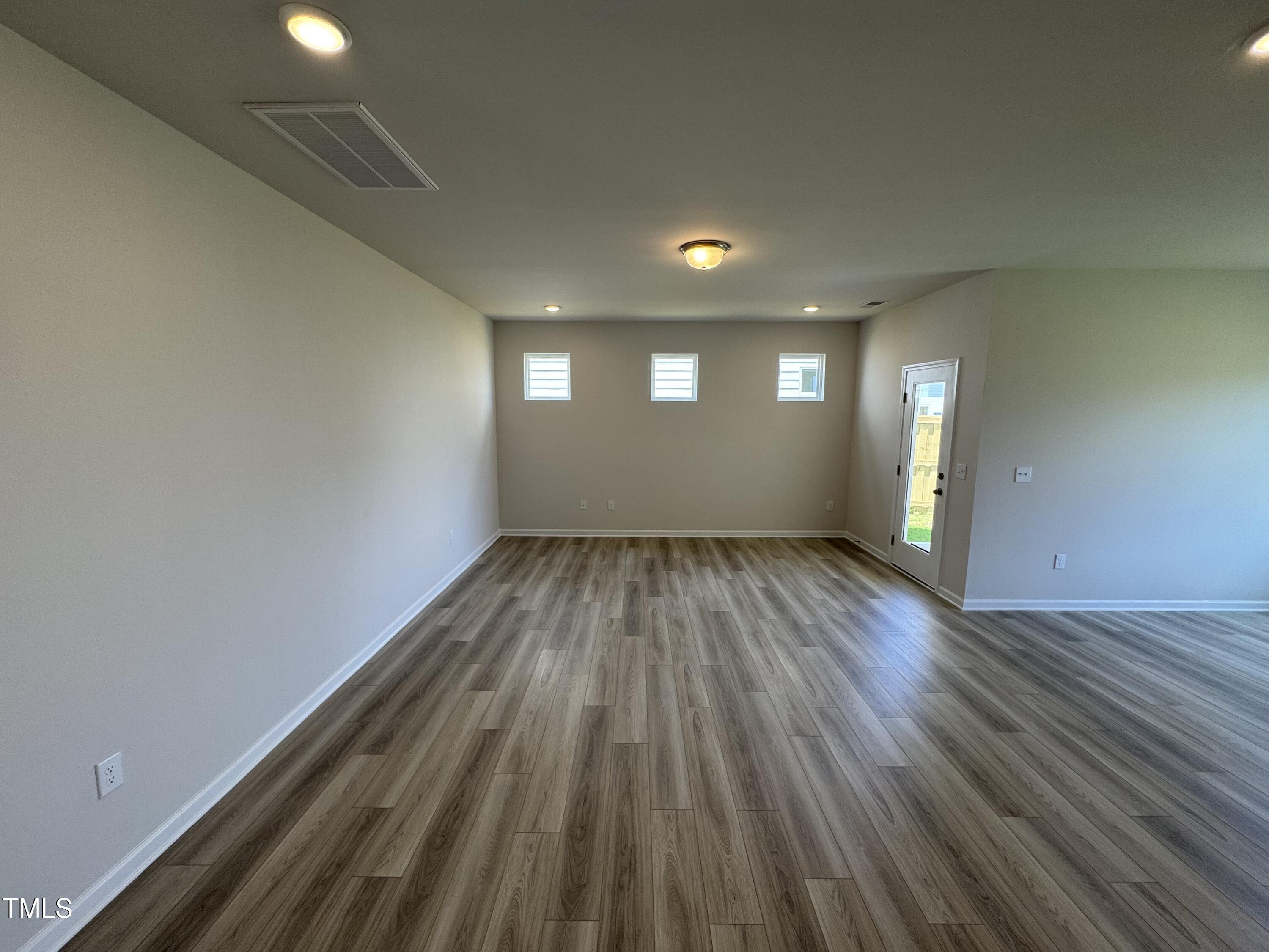 84 Commons Circle