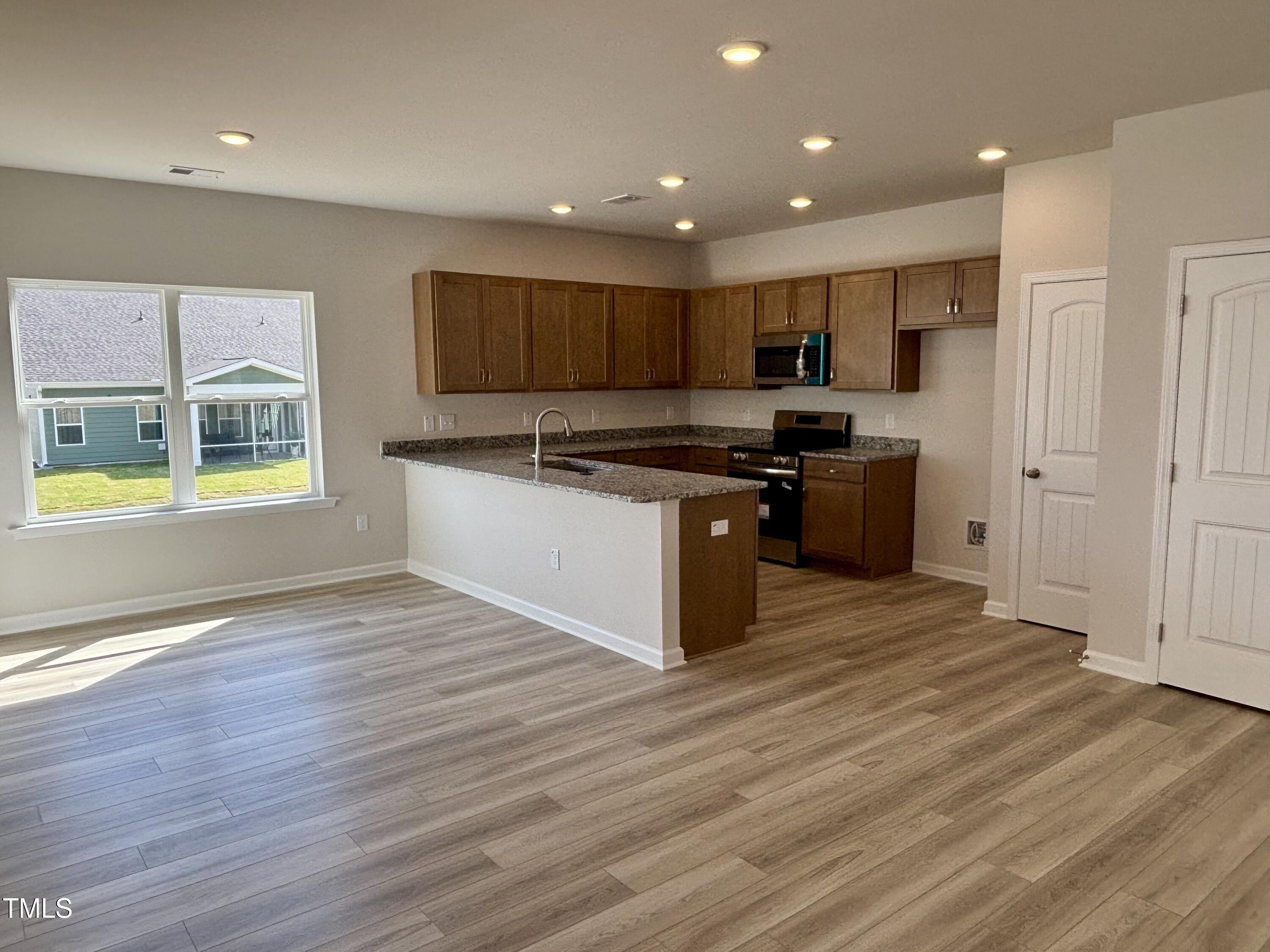 84 Commons Circle
