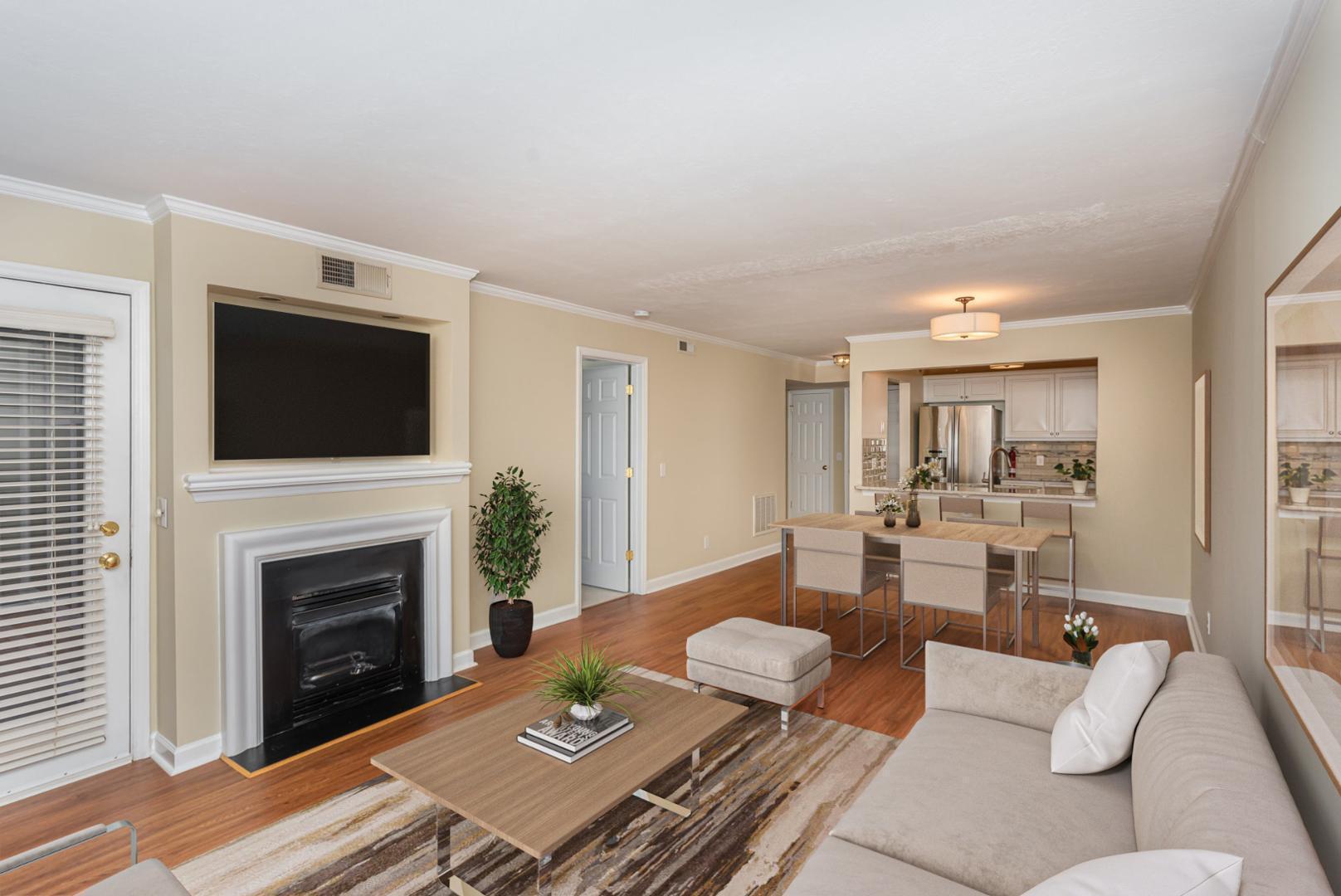 1011 Nicholwood Drive Apt 105