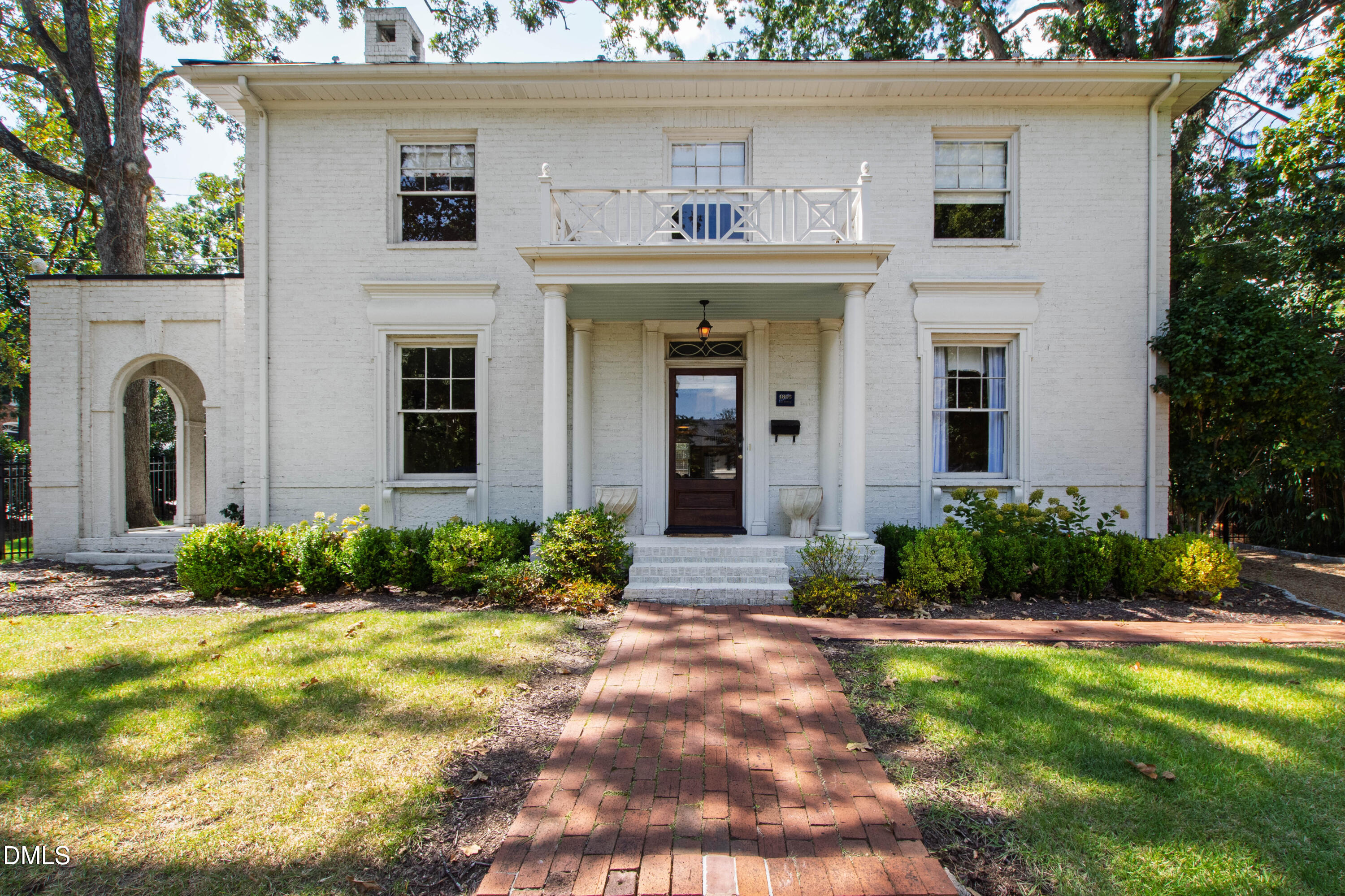 1805 St. Marys Street