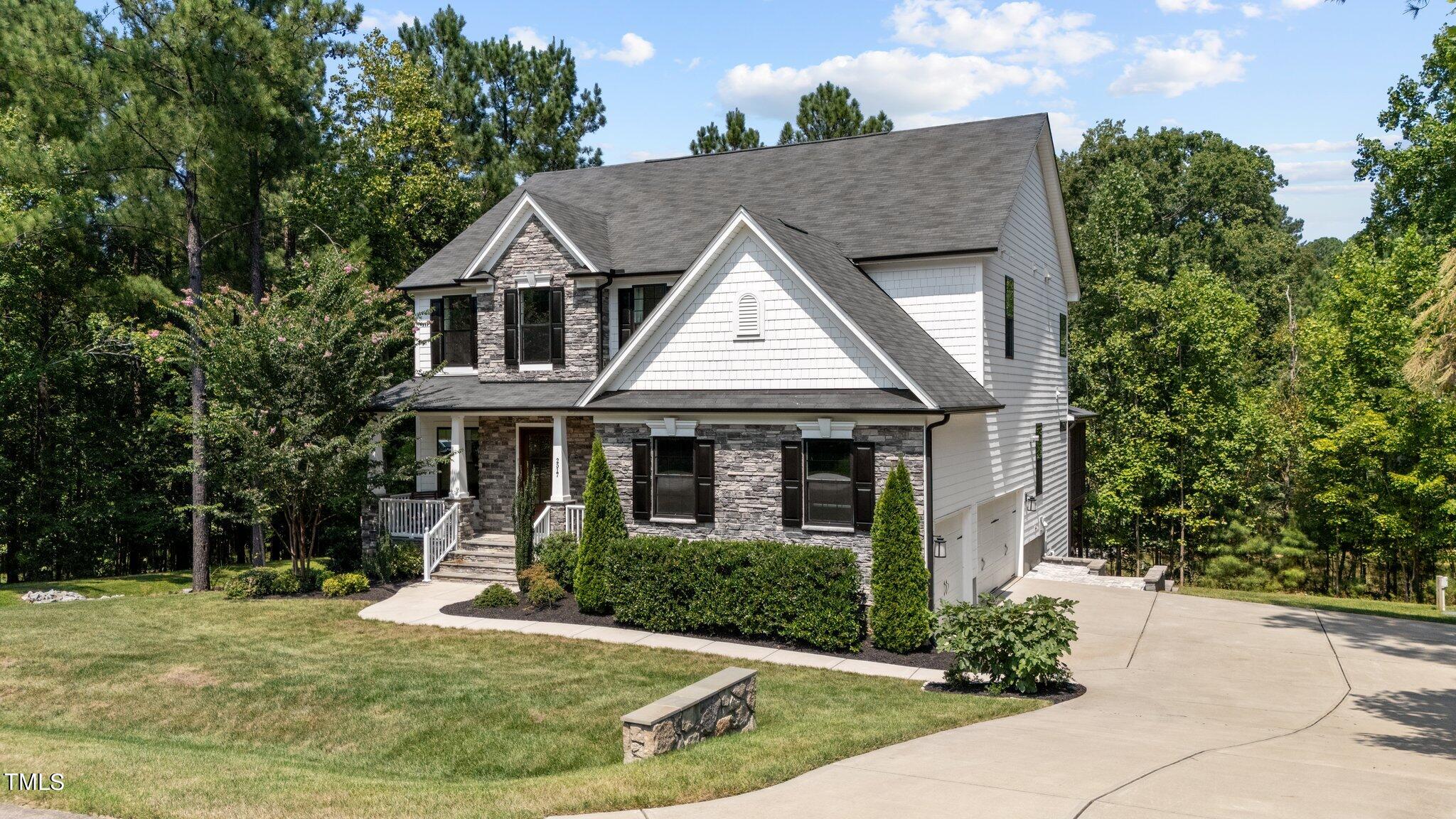 2517 Snyder Lane