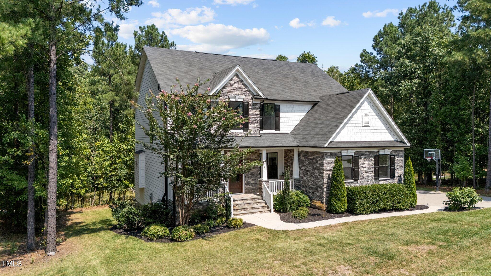 2517 Snyder Lane