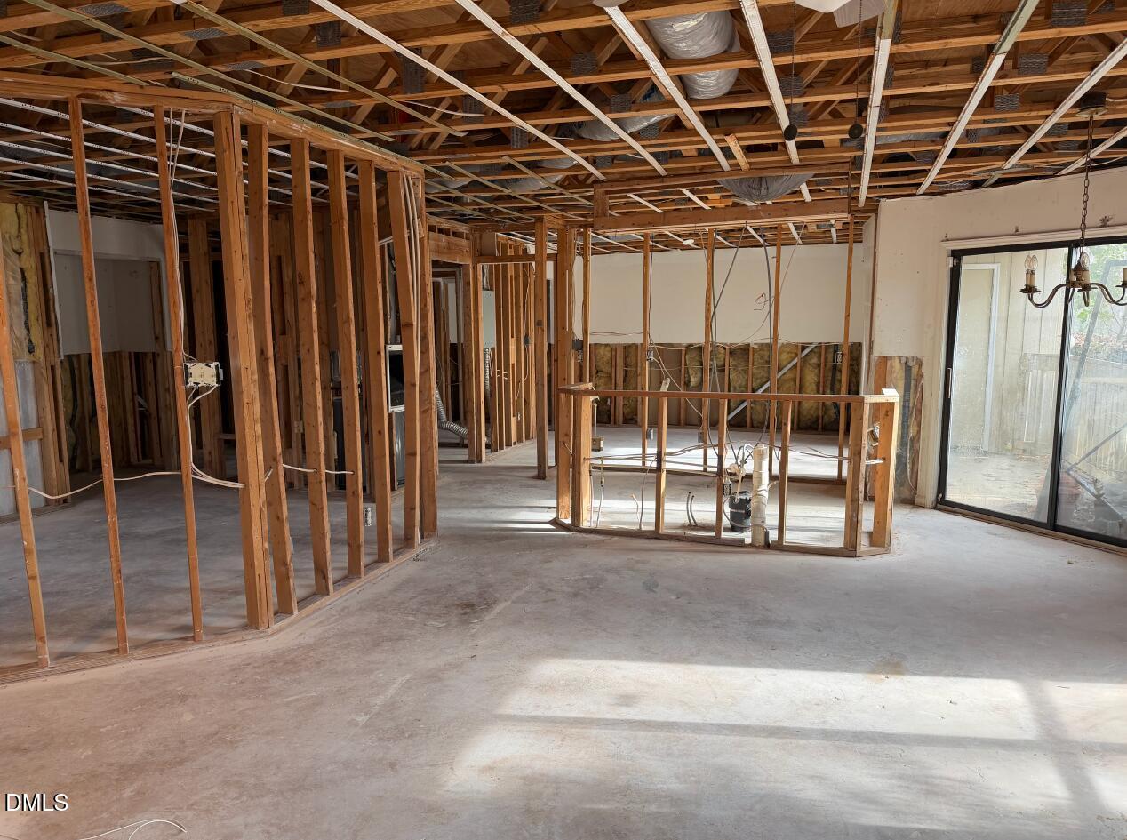 811 New Kent Place 1a