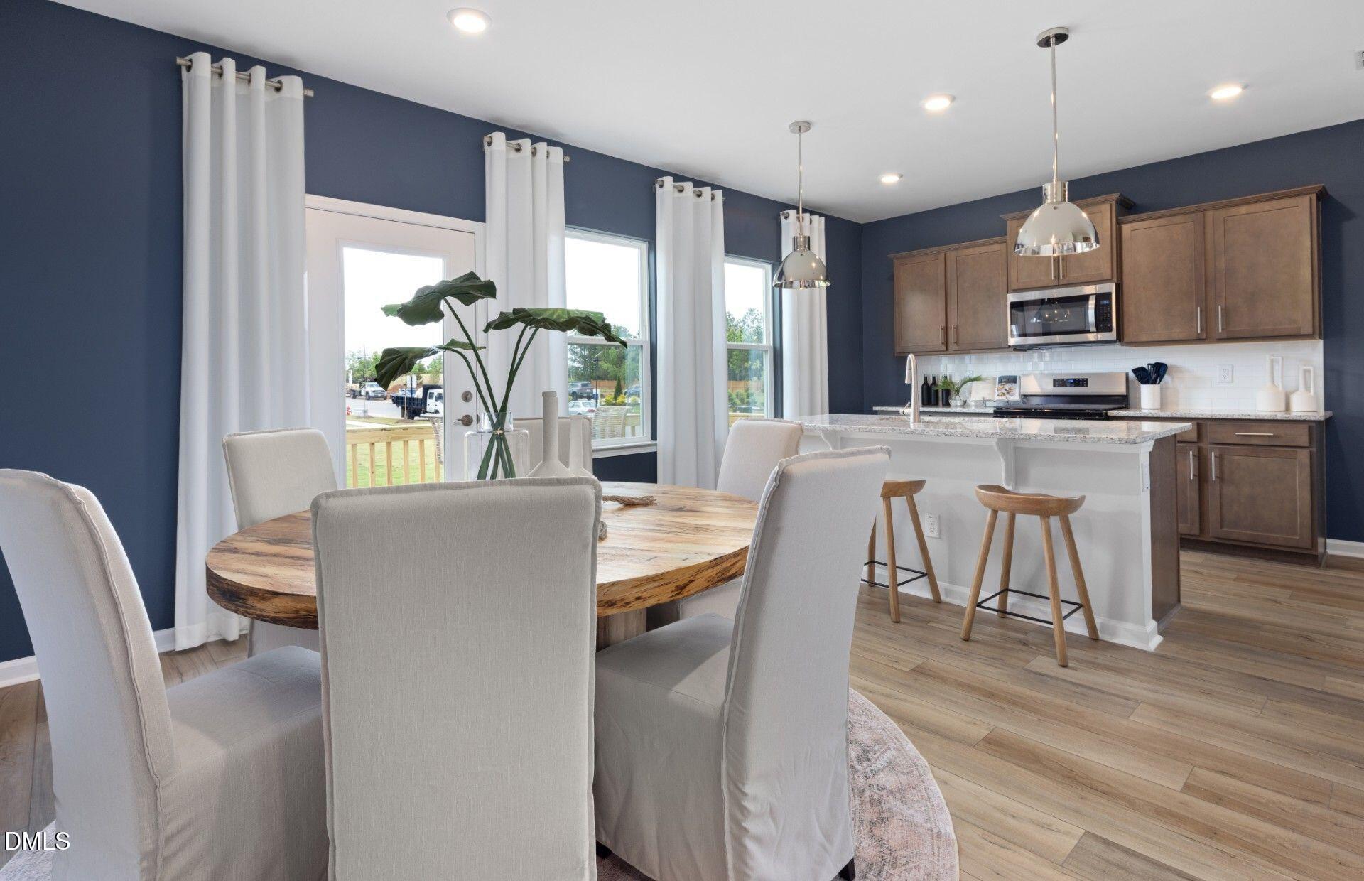 1600 Tamarisk Lane