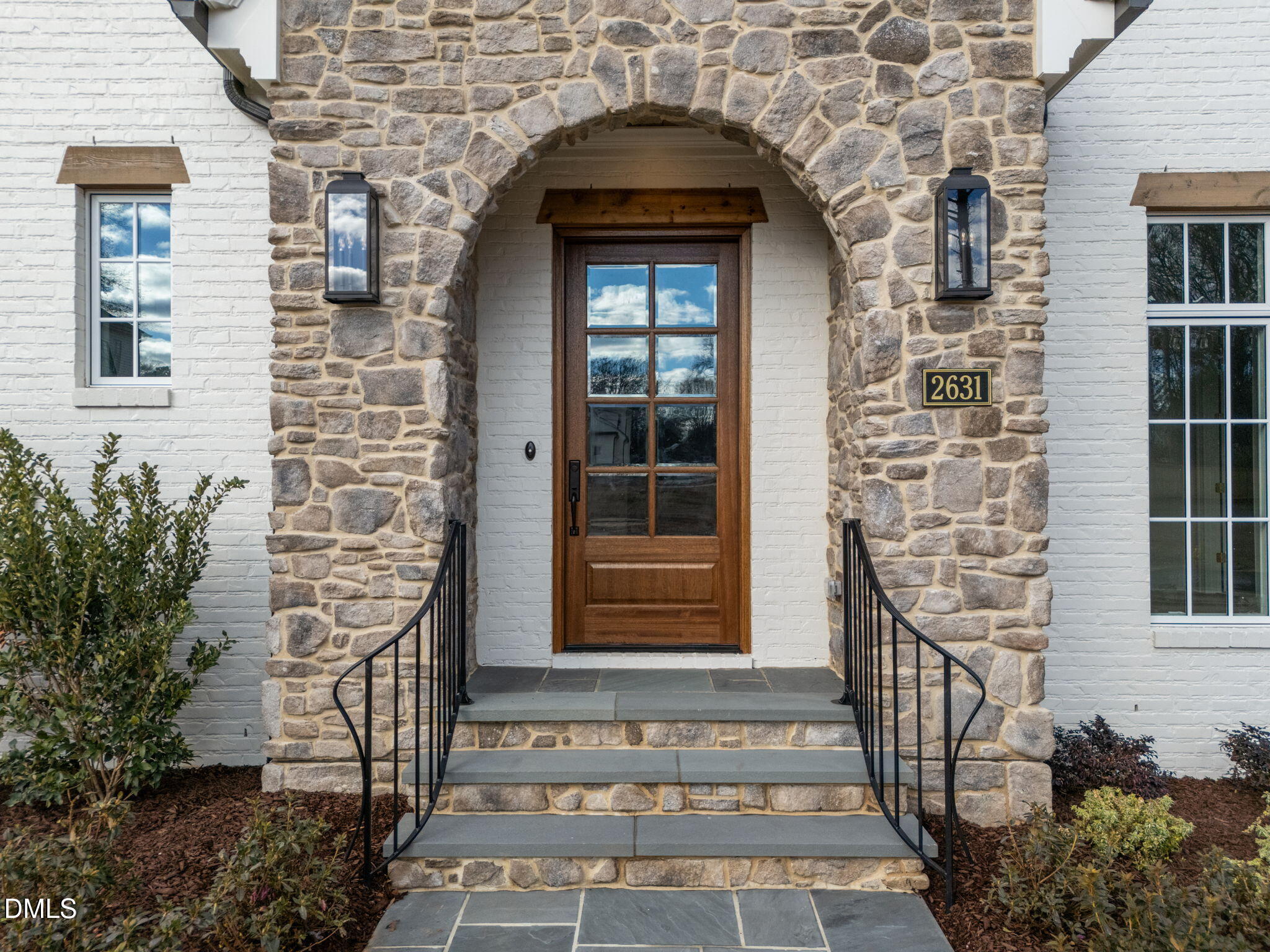 2631 Marchmont Street