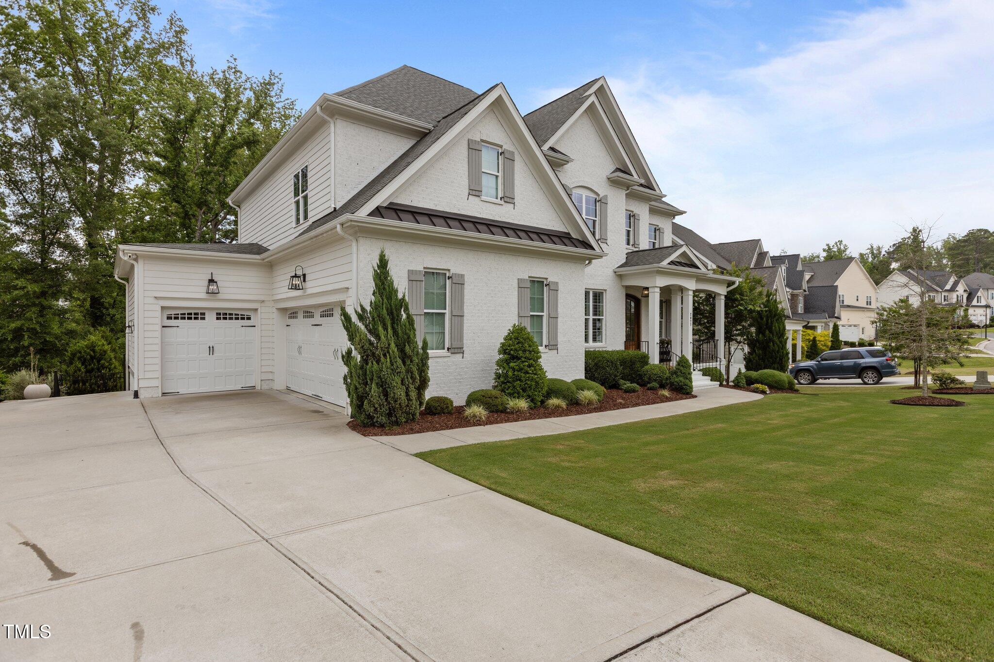 2077 Amalfi Place