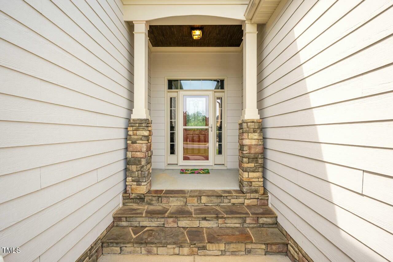 2910 Reynolda Circle