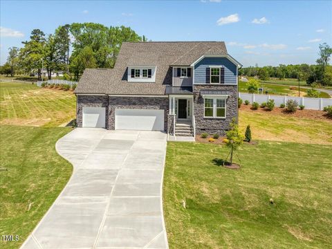 33 Celtic Lane Lillington NC 27546