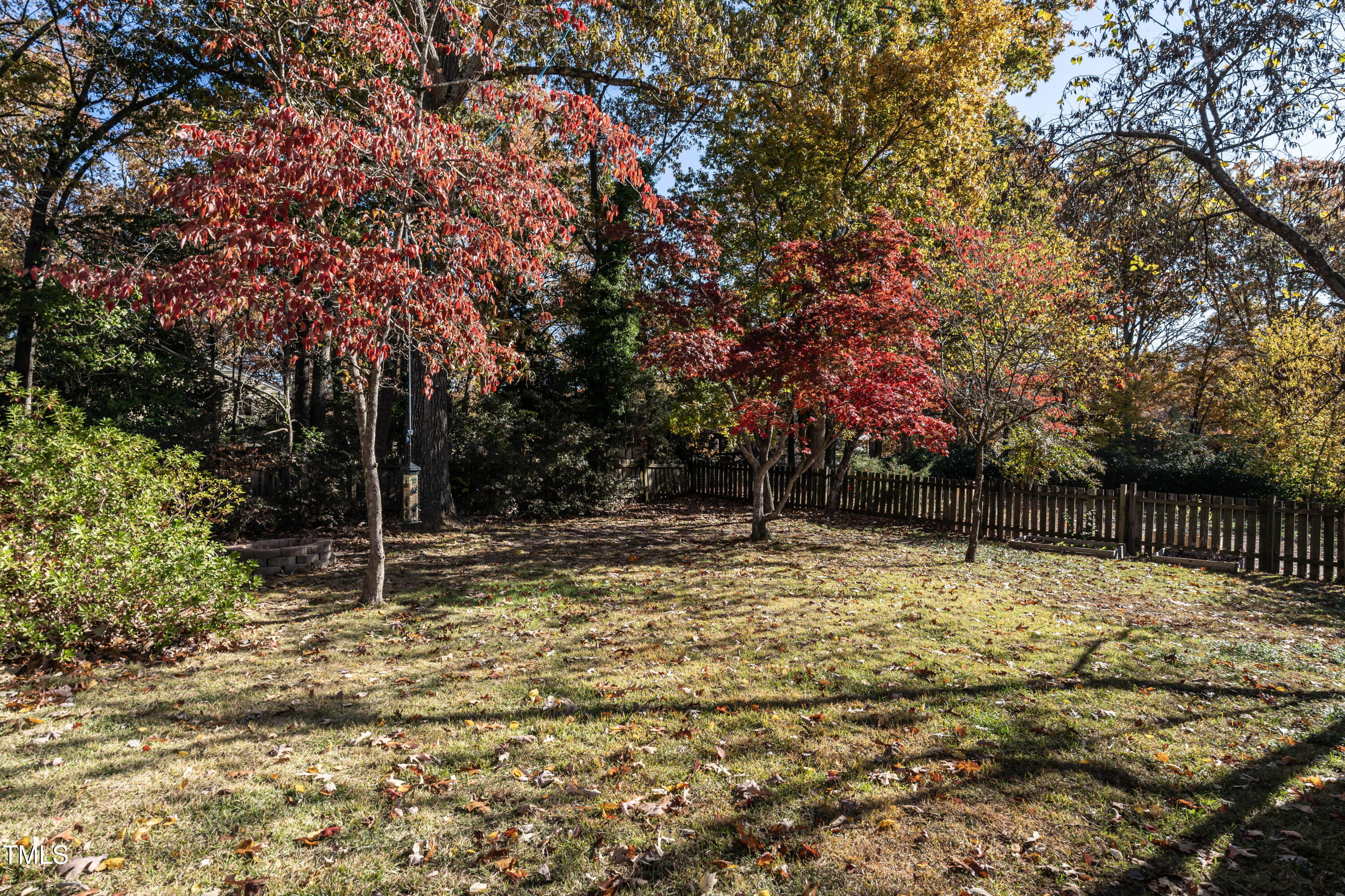 Raleigh, North Carolina 27609, United States, 3 Bedrooms Bedrooms, ,2 BathroomsBathrooms,Residential,Pending,30900