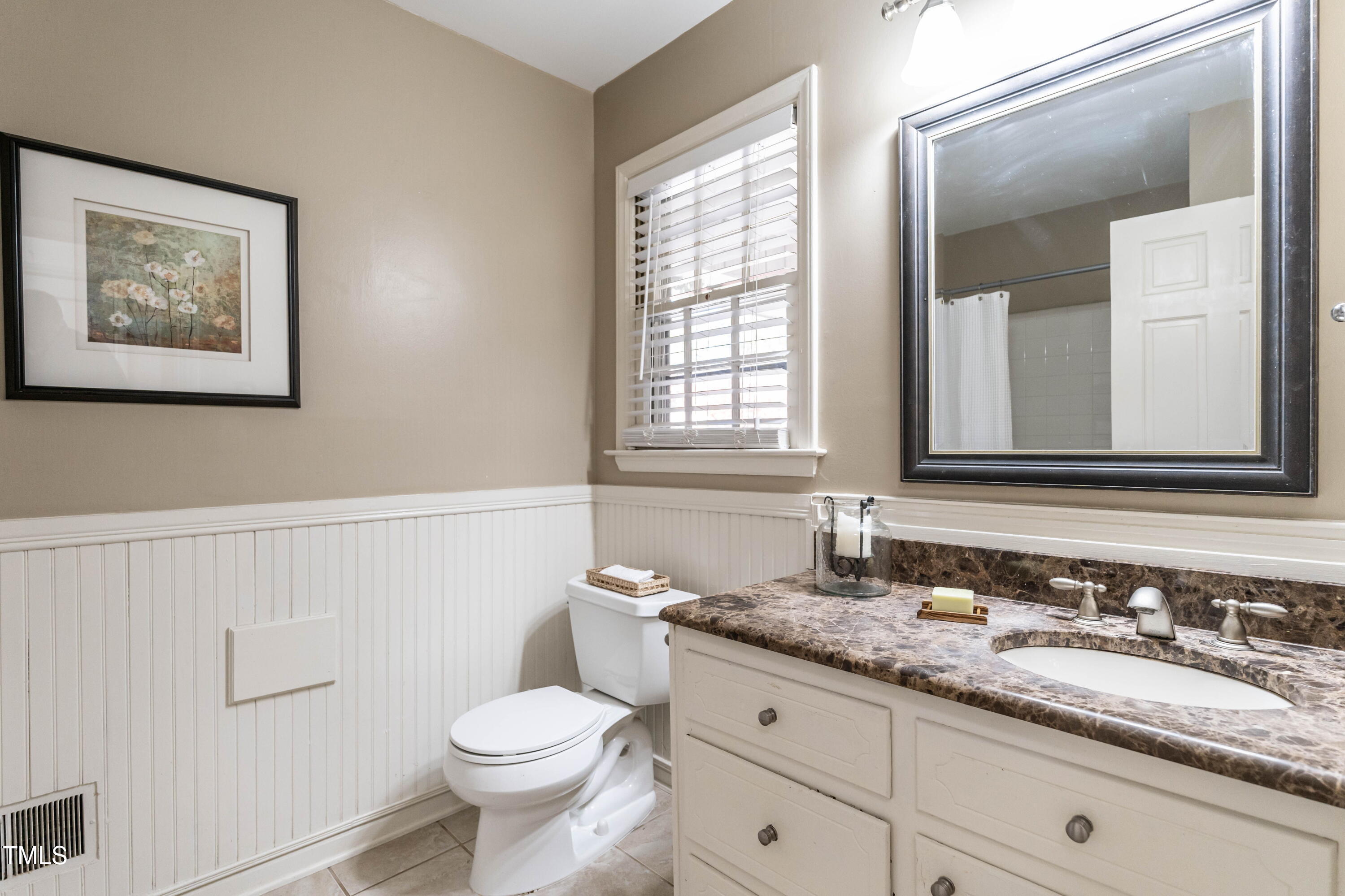 Raleigh, North Carolina 27609, United States, 3 Bedrooms Bedrooms, ,2 BathroomsBathrooms,Residential,Pending,30900