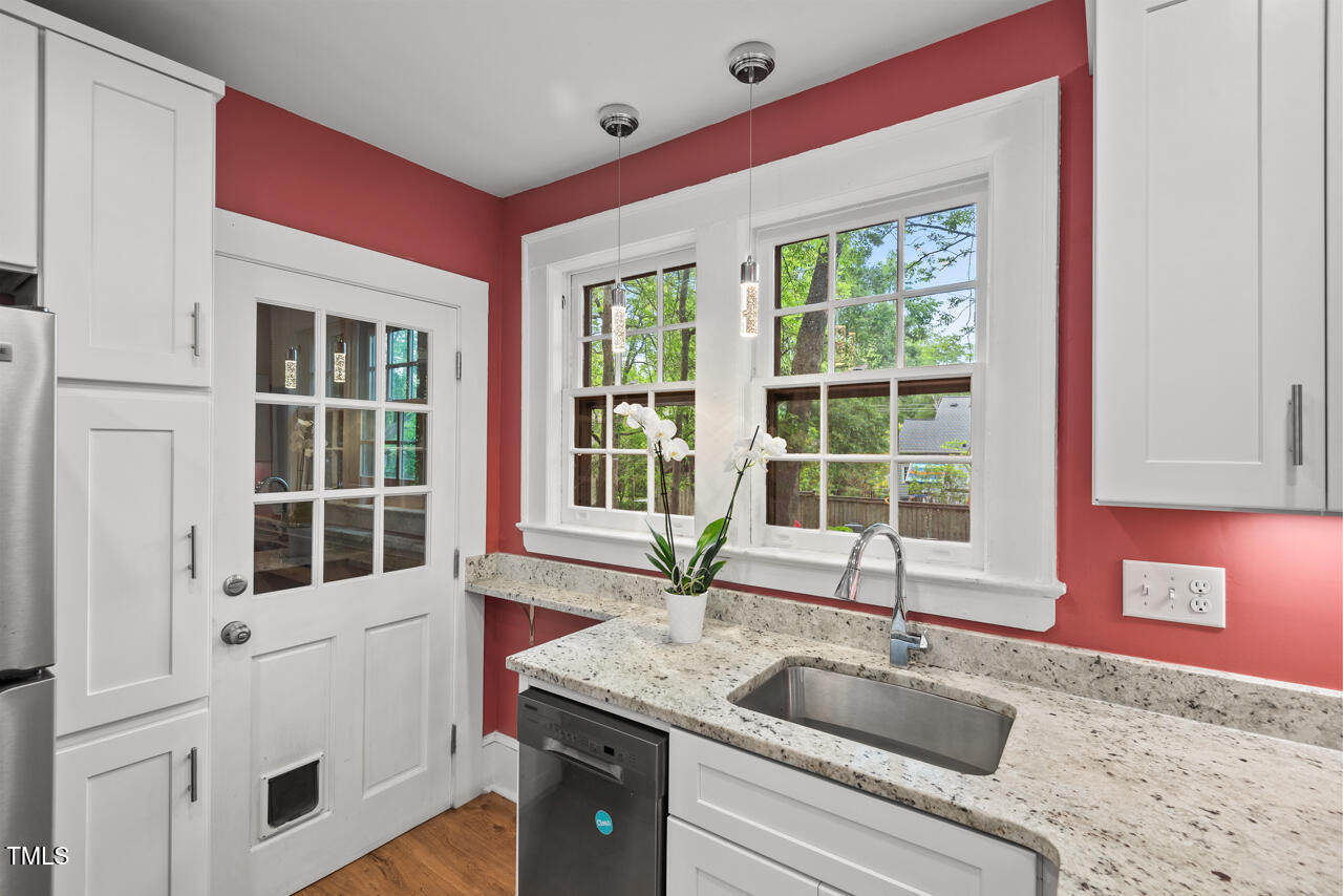 Durham, North Carolina 27705, United States, 2 Bedrooms Bedrooms, ,1 BathroomBathrooms,Residential,Pending,116755