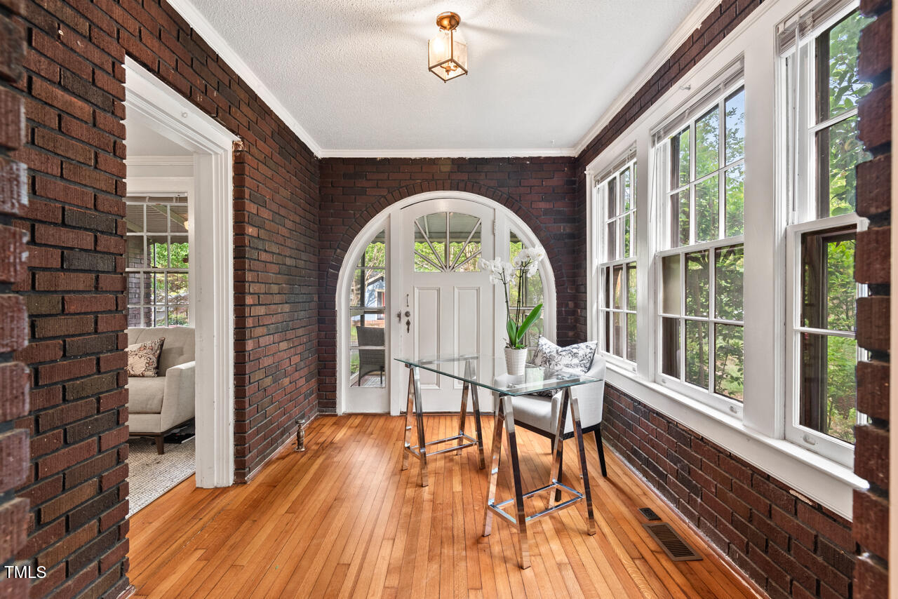 Durham, North Carolina 27705, United States, 2 Bedrooms Bedrooms, ,1 BathroomBathrooms,Residential,Pending,116755