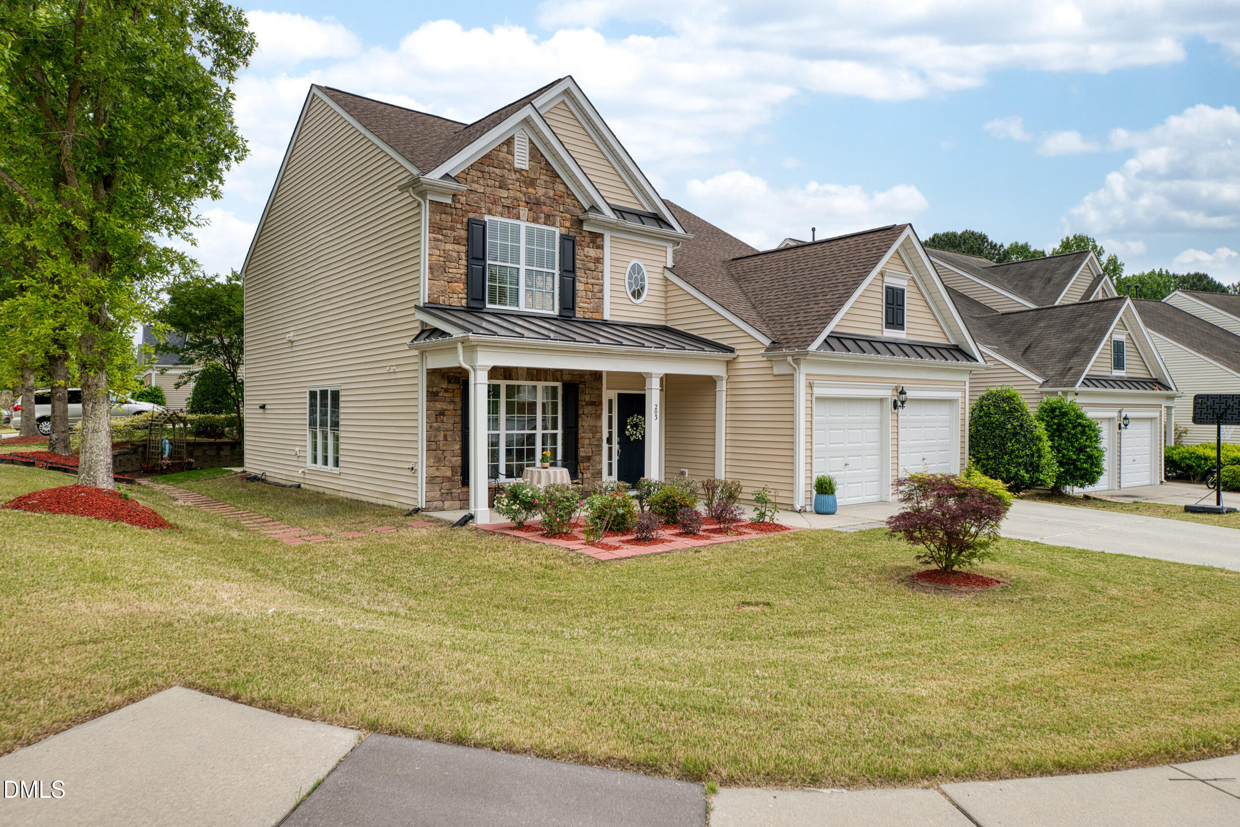 203 Oswego Court