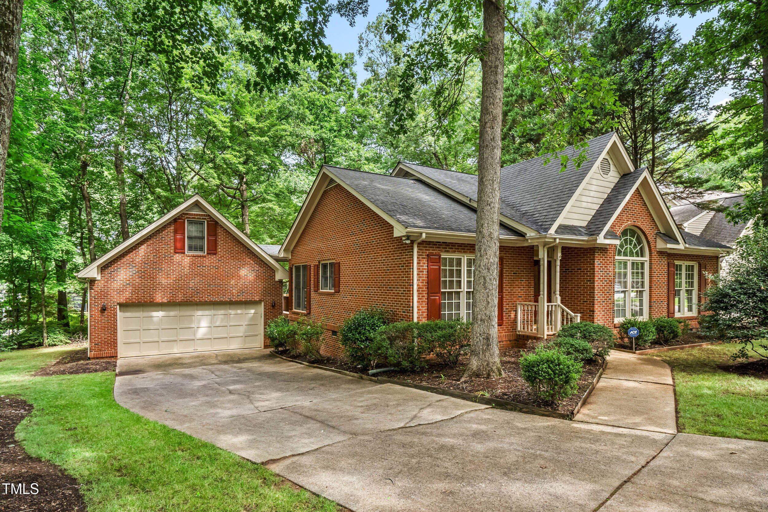 101 Turnberry Lane