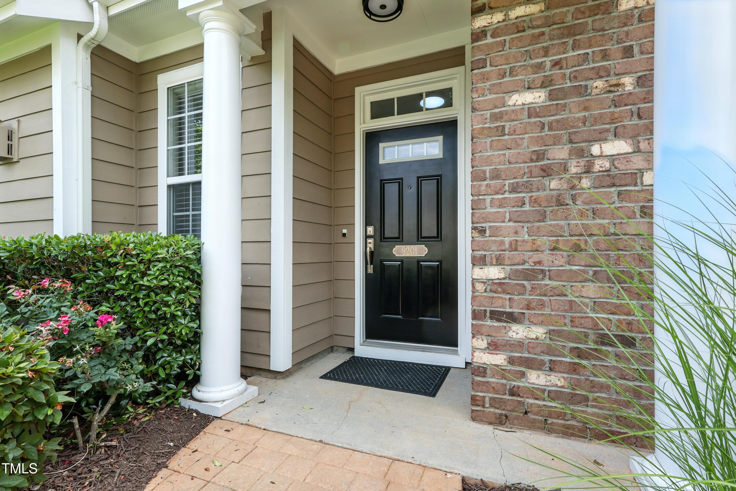 9201 Wooden Road