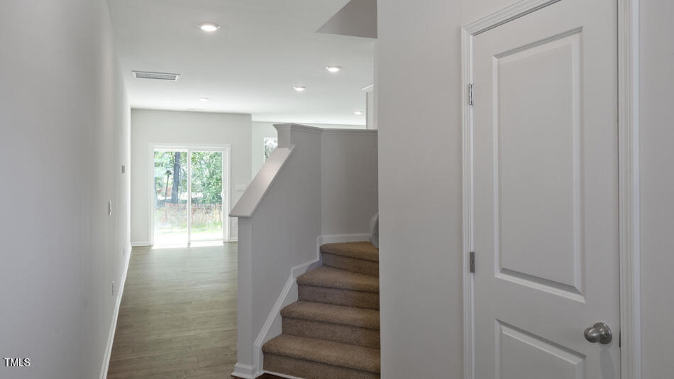 1934 Hinesley Drive