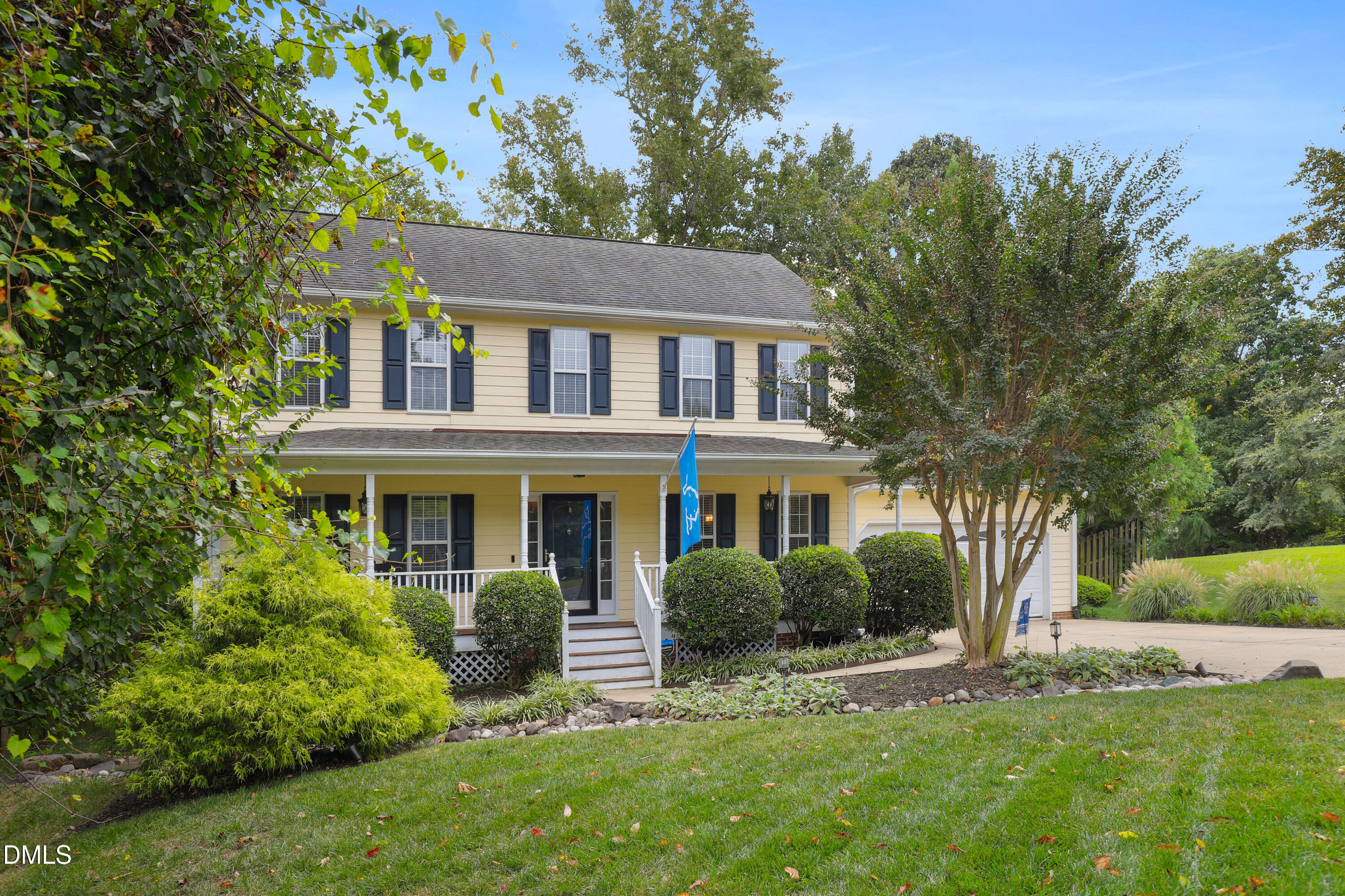 6 Bluffside Court